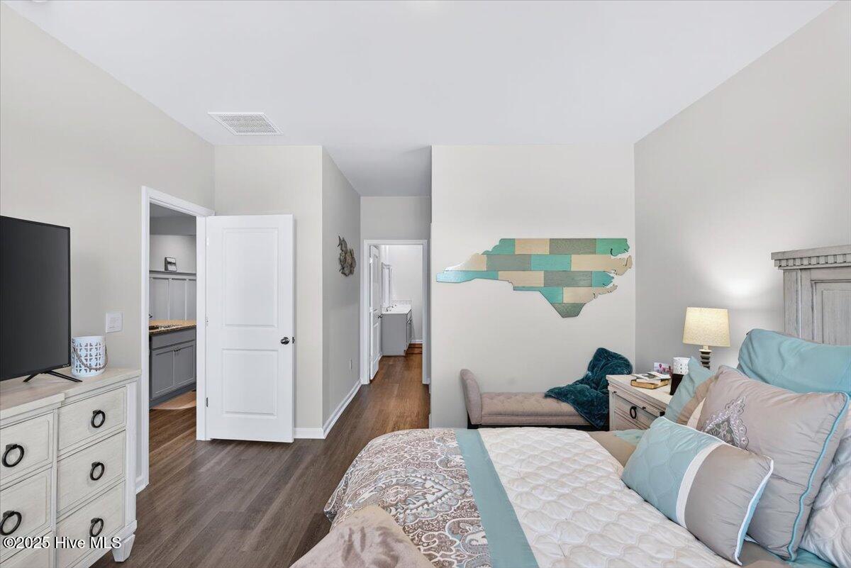 100542039 | Photo 18