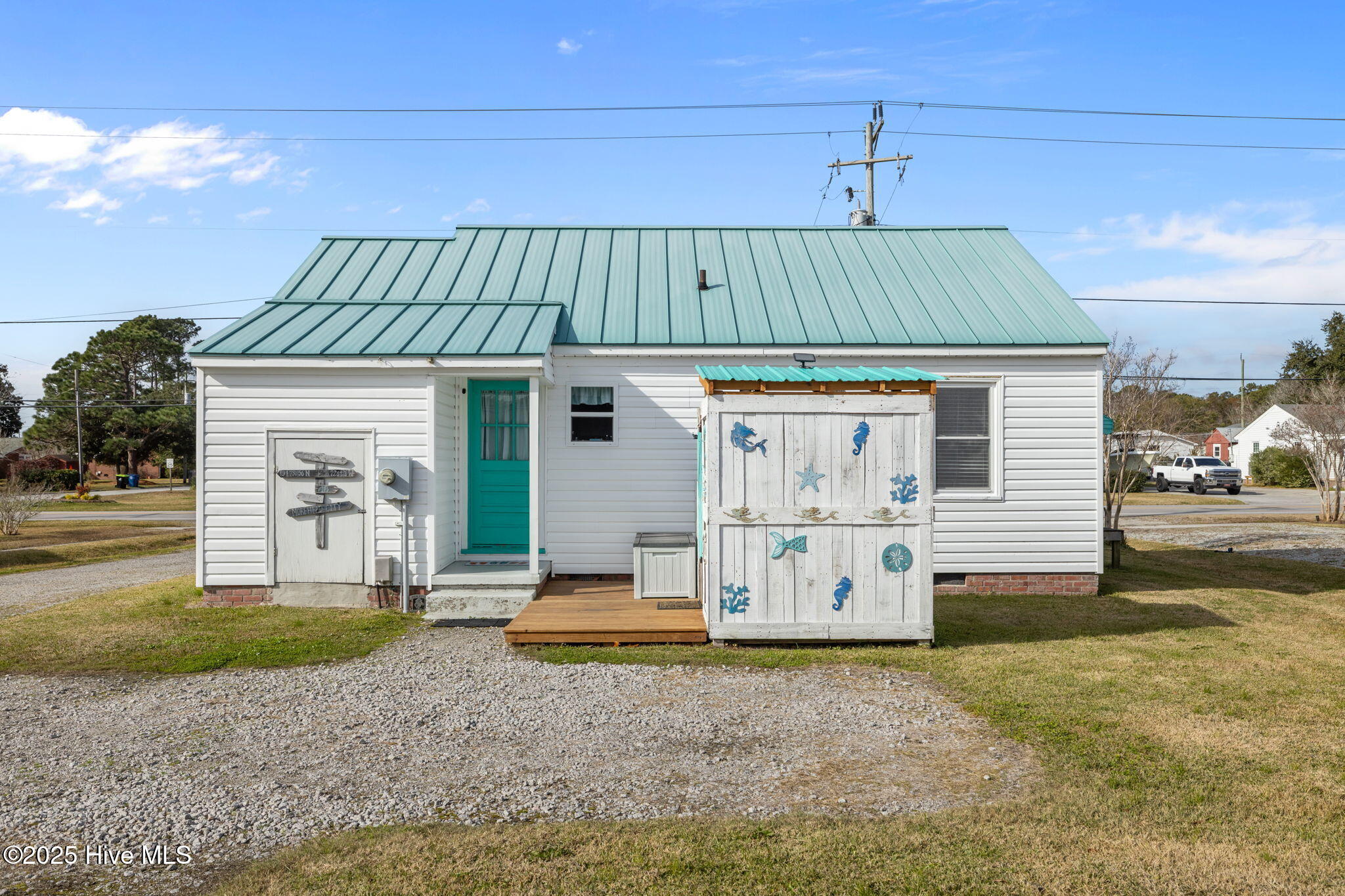 Homes for sale in Morehead City, NC | 908 N 20Th St, Morehead City, NC 28557 | MLS# 100543794