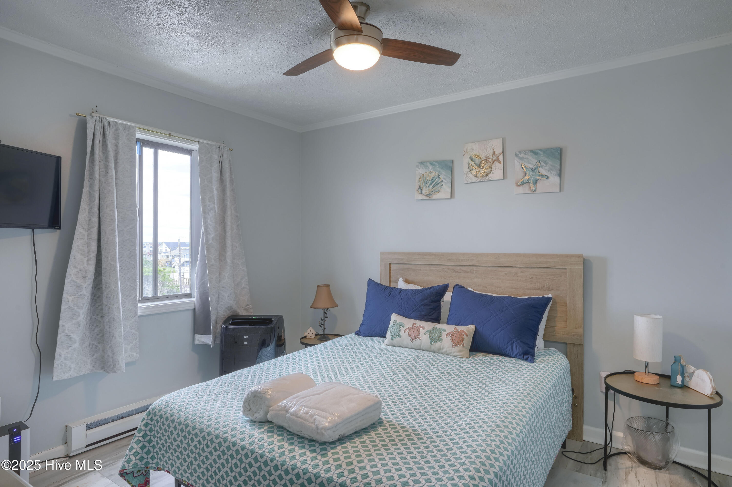 100511229 | Photo 14