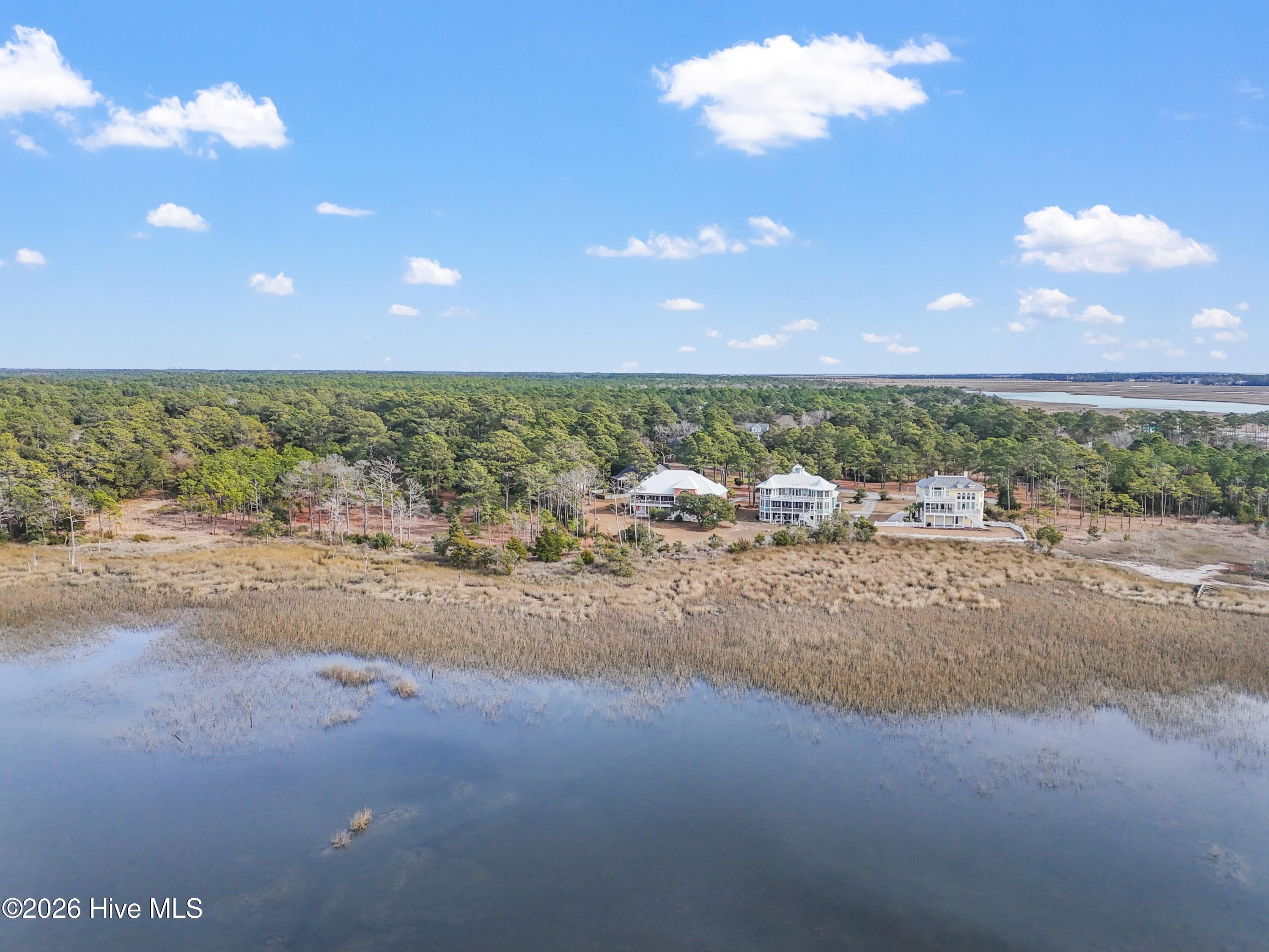 100549658 | Photo 85