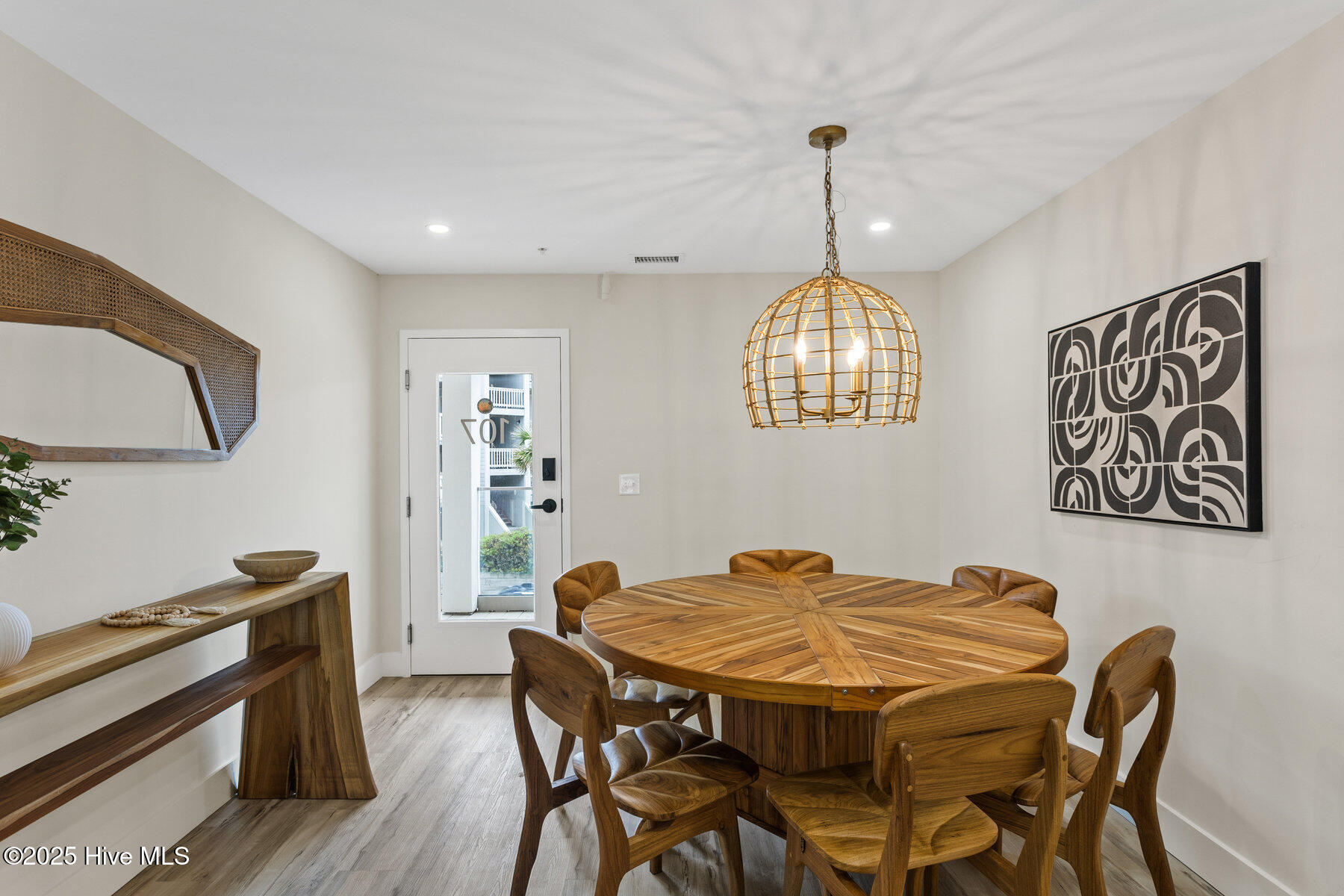 1800 Canal Drive 107, Carolina Beach, NC 28428 – photo 5: 086_1800_canal_dr_unit_107-2_889