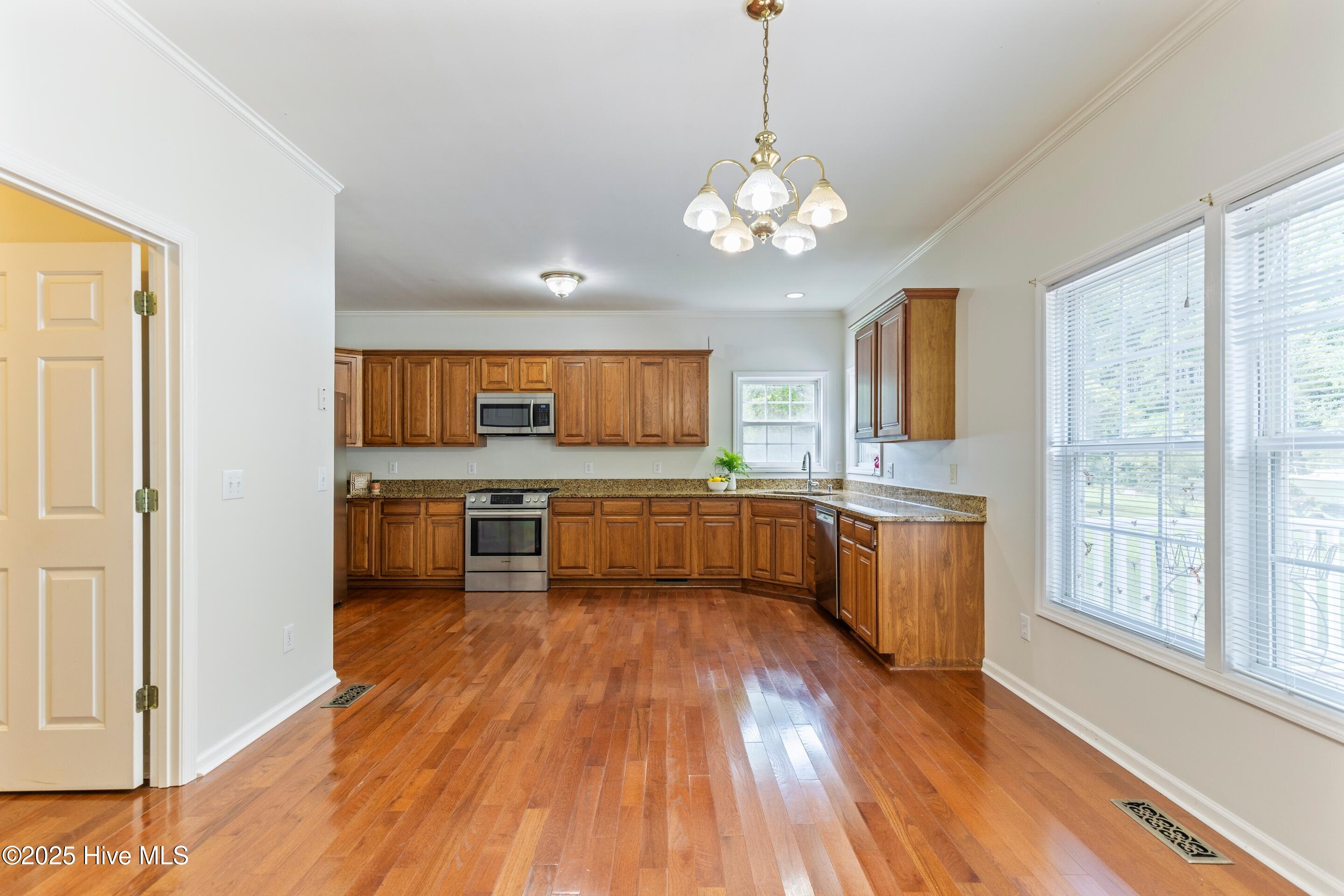 110 E Pointe Road, Rocky Point, NC 28457 – photo 15: mls-IMG_0710