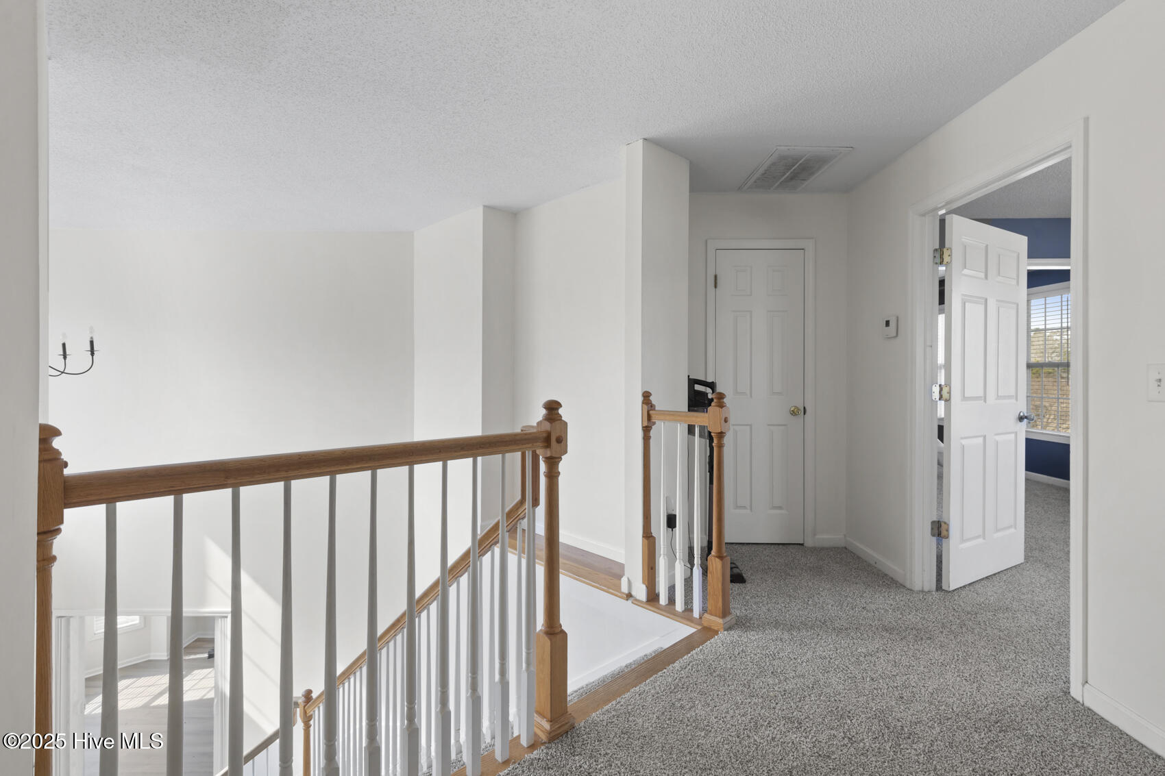 100490996 | Photo 20