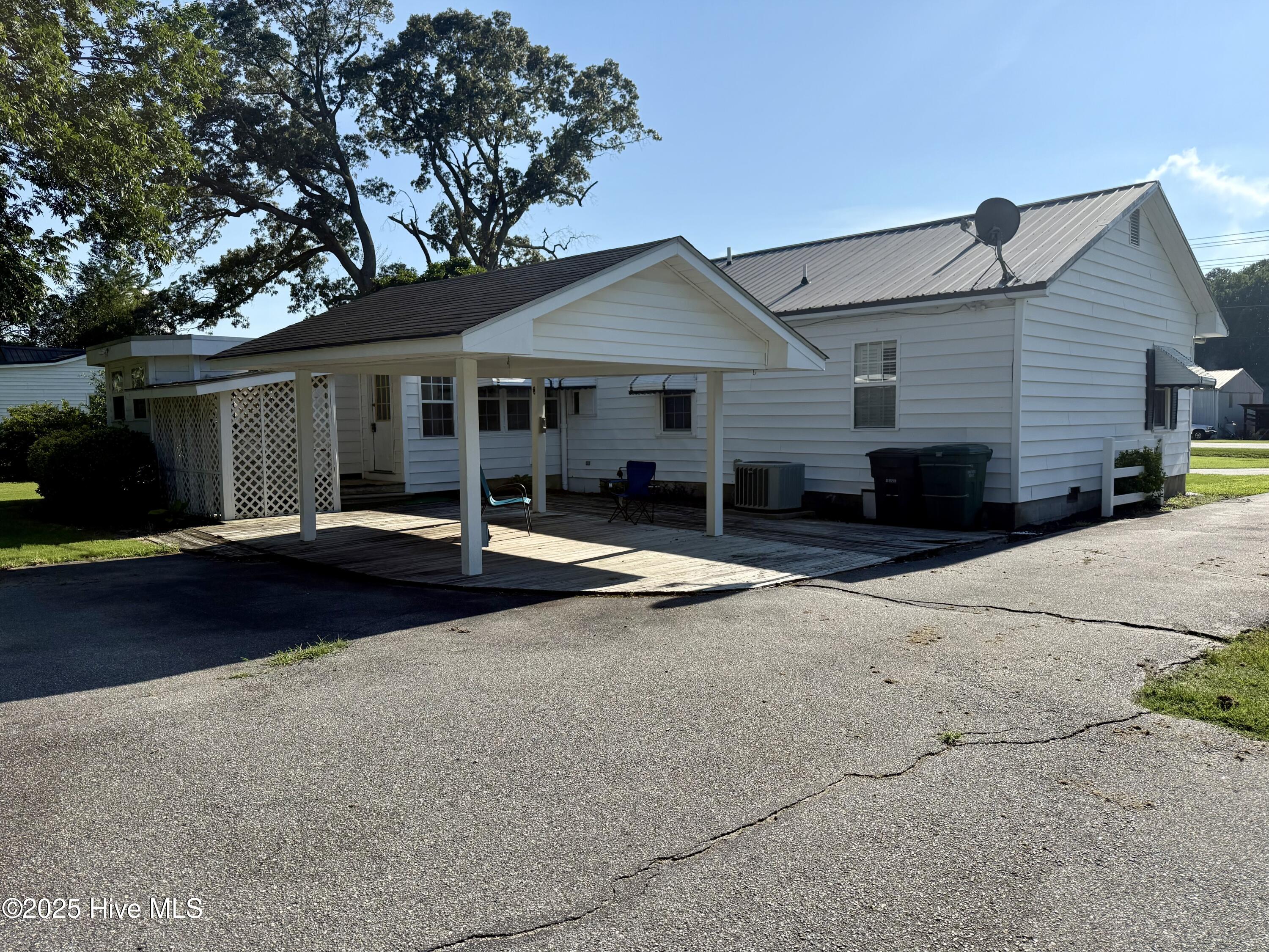 2043 Mcnair Road