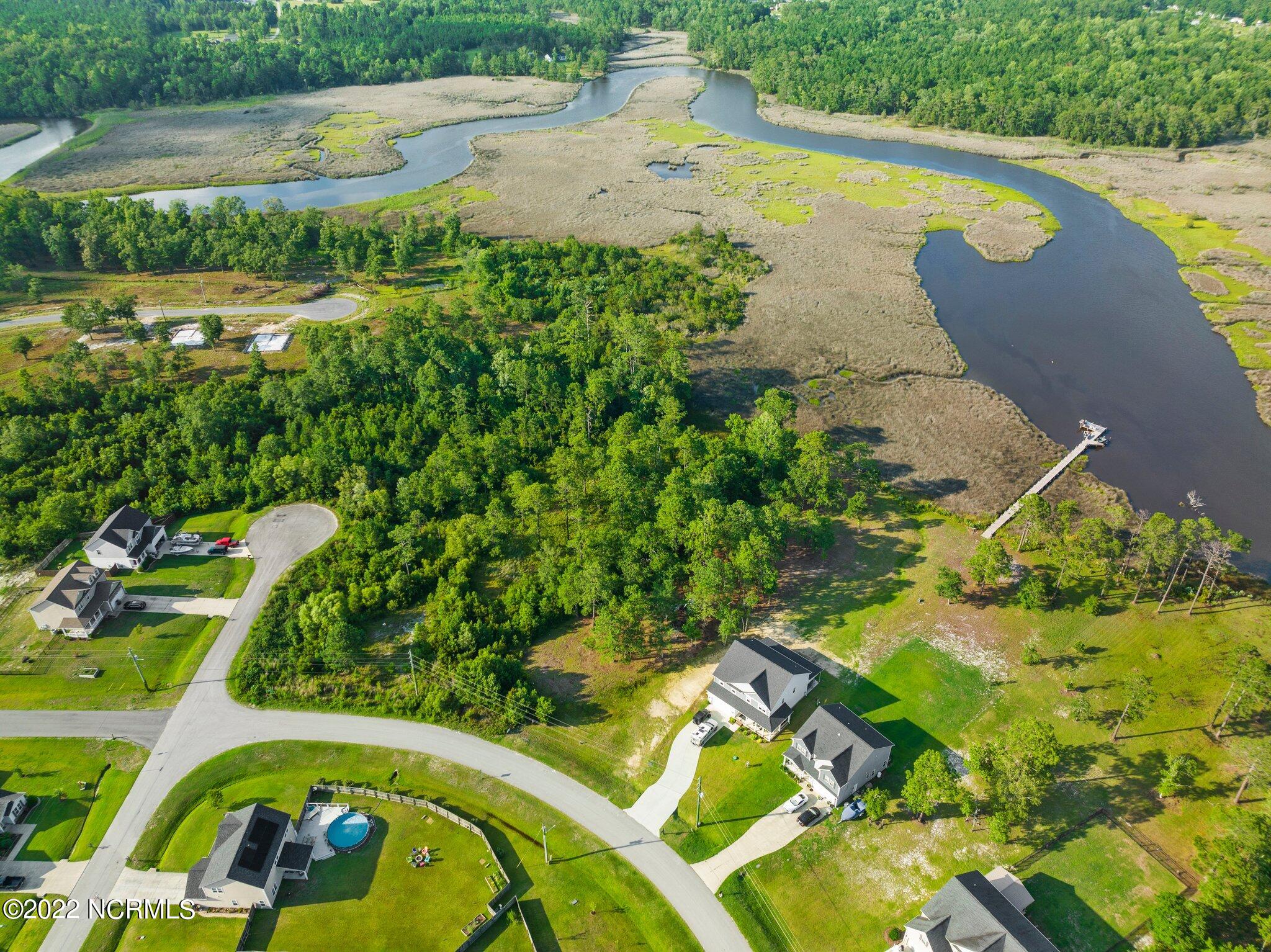 100556389 | Photo 18