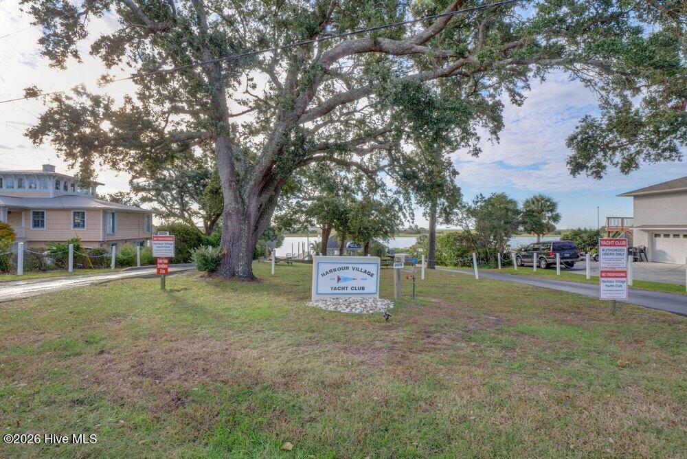 707 N Green Tee Road, Hampstead, NC, 28443