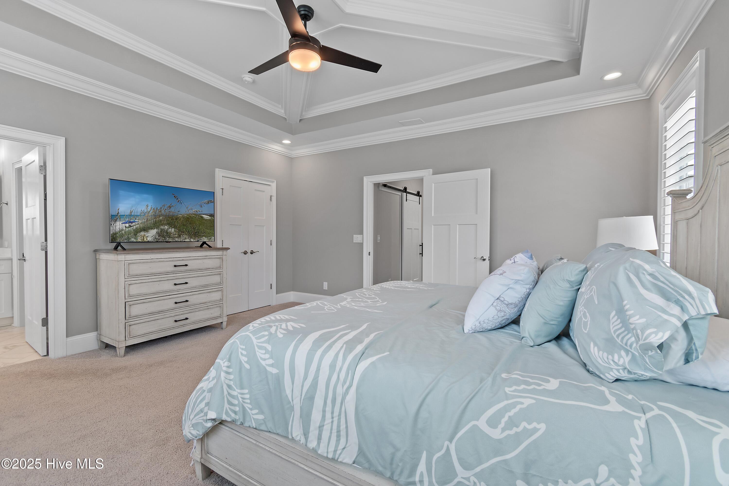 100551206 | Photo 31