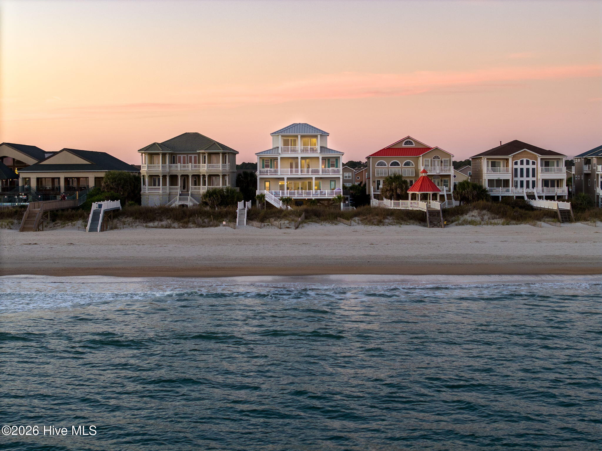 100559556 | Photo 28