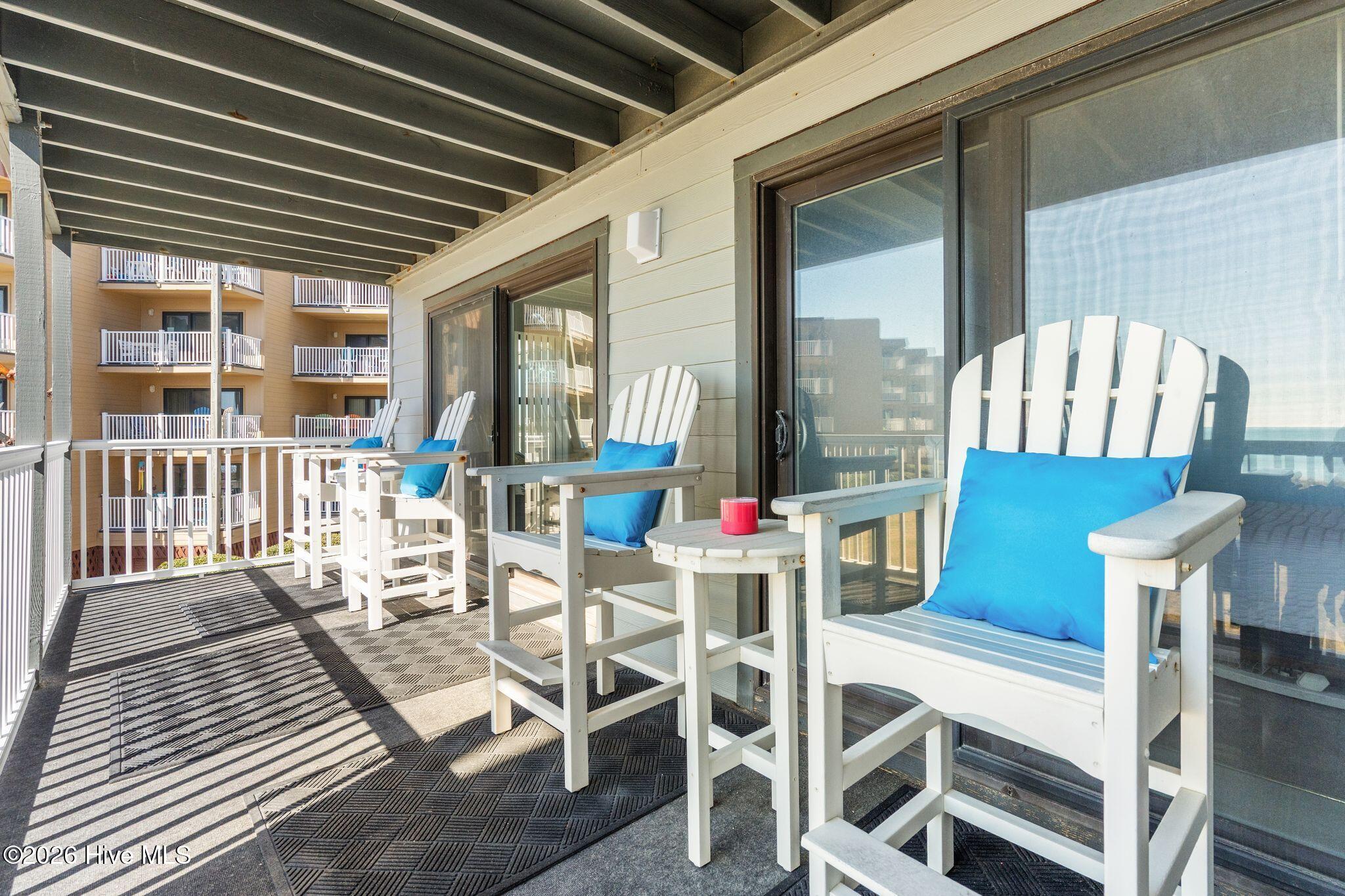 100559417 | Photo 16