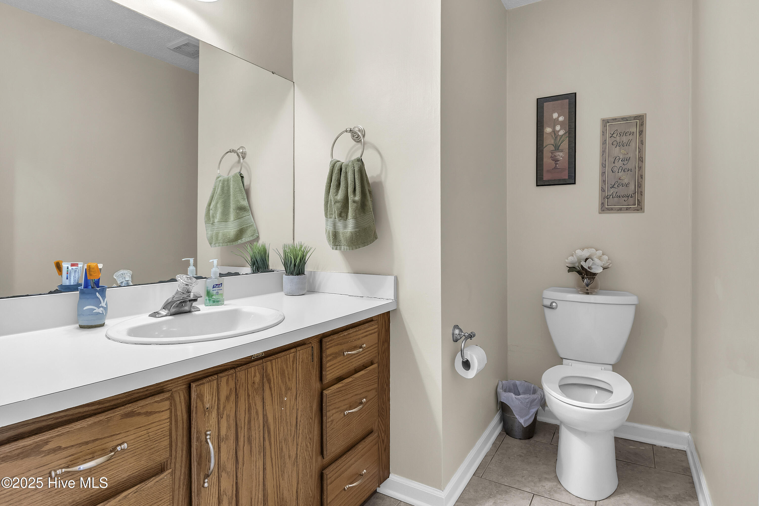 100480579 | Photo 14