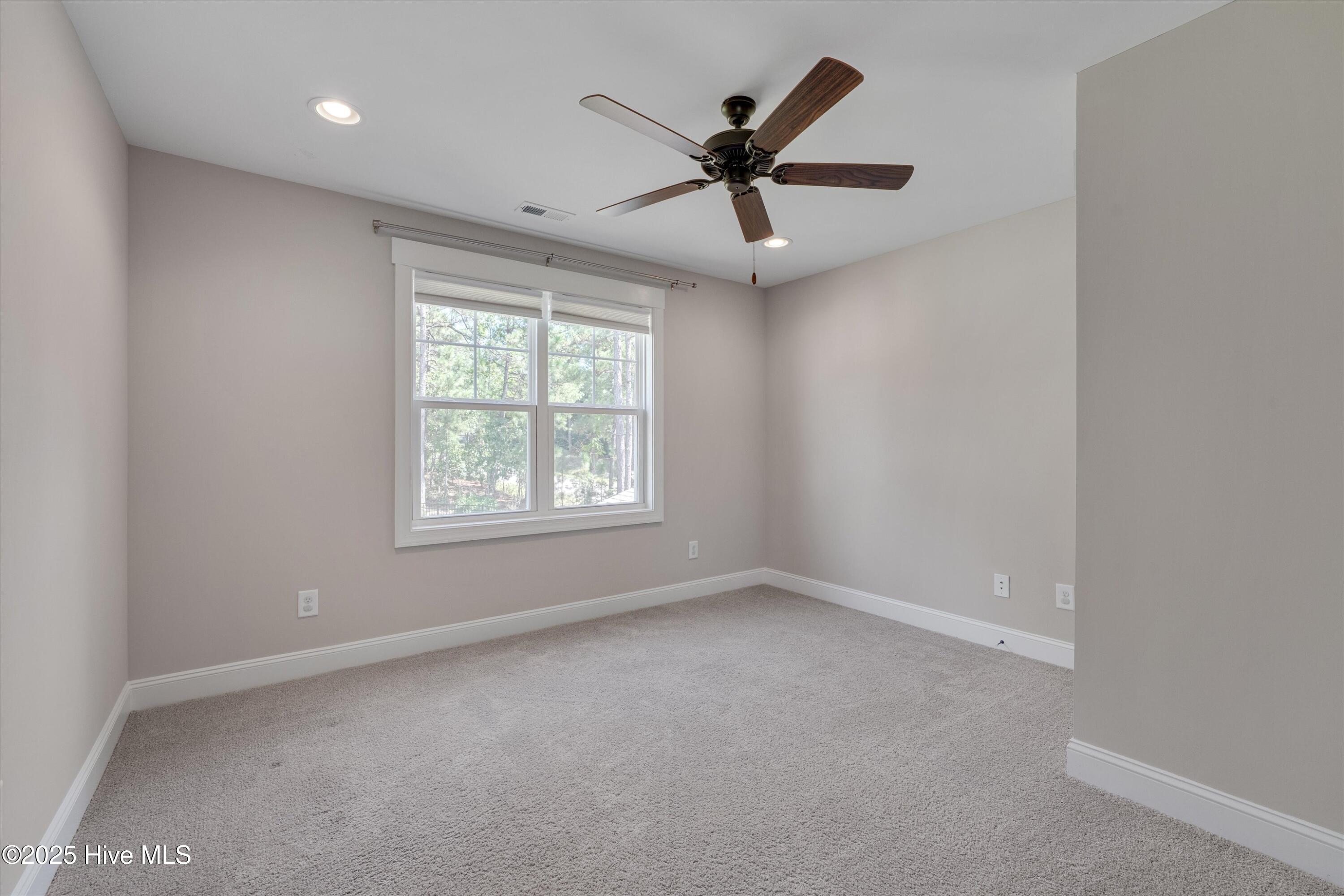 14-161 Spring Lake Rd-24