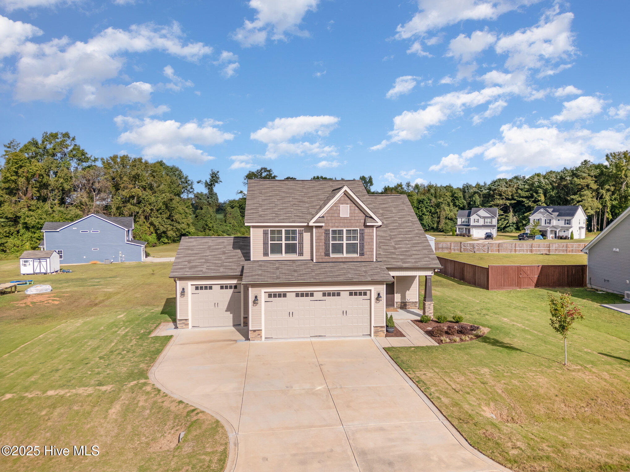 002_dji_0038-edit_525