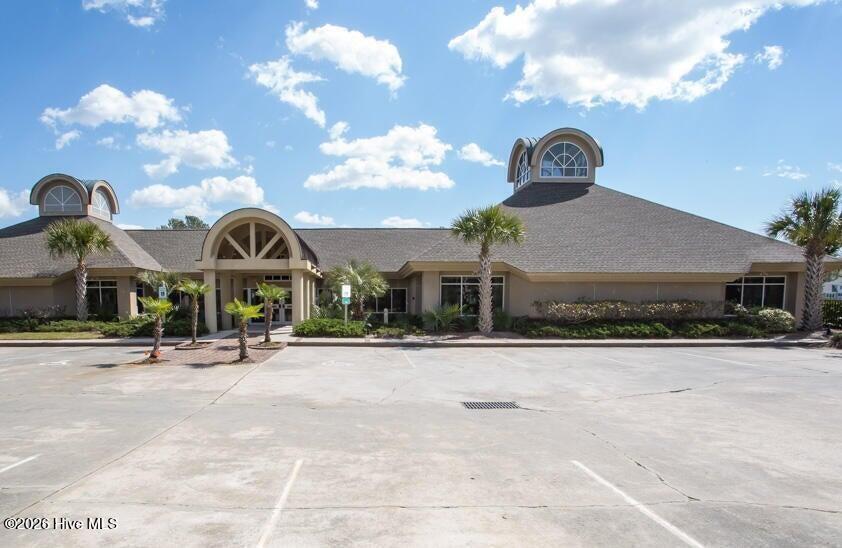 100566129 | Photo 50