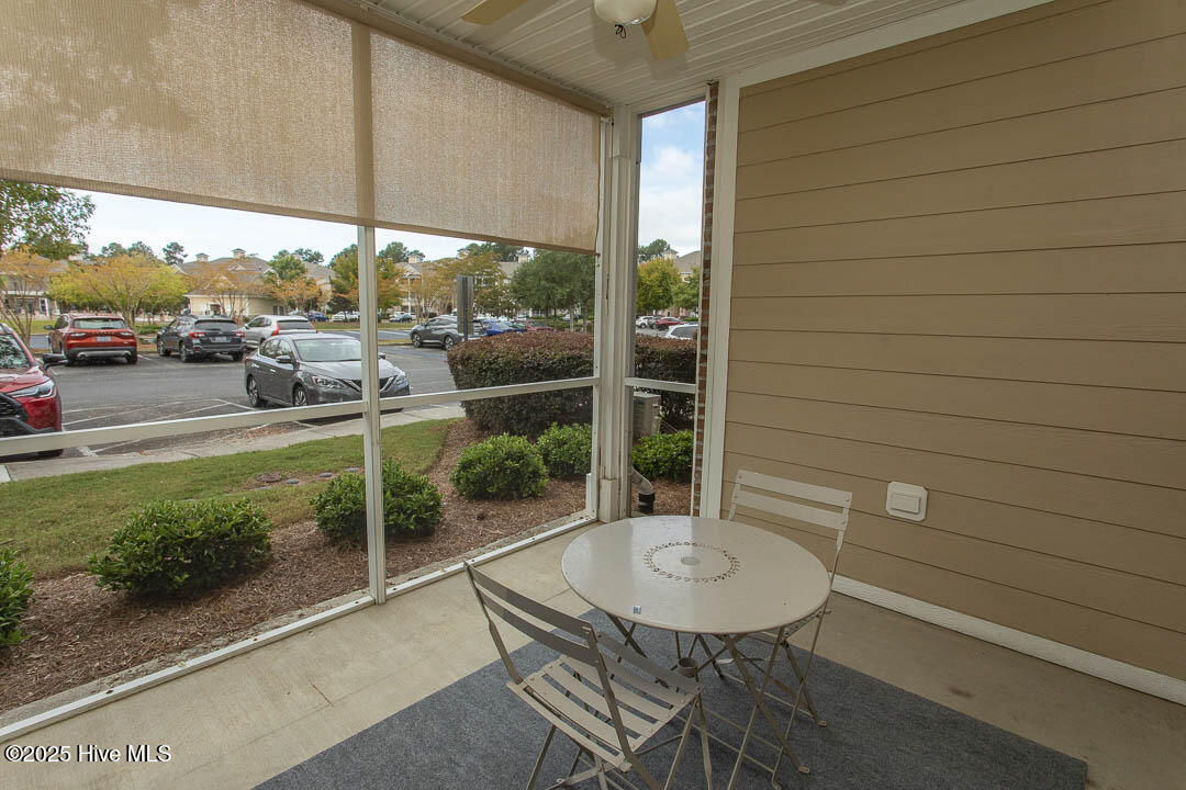 100532415 | Photo 34