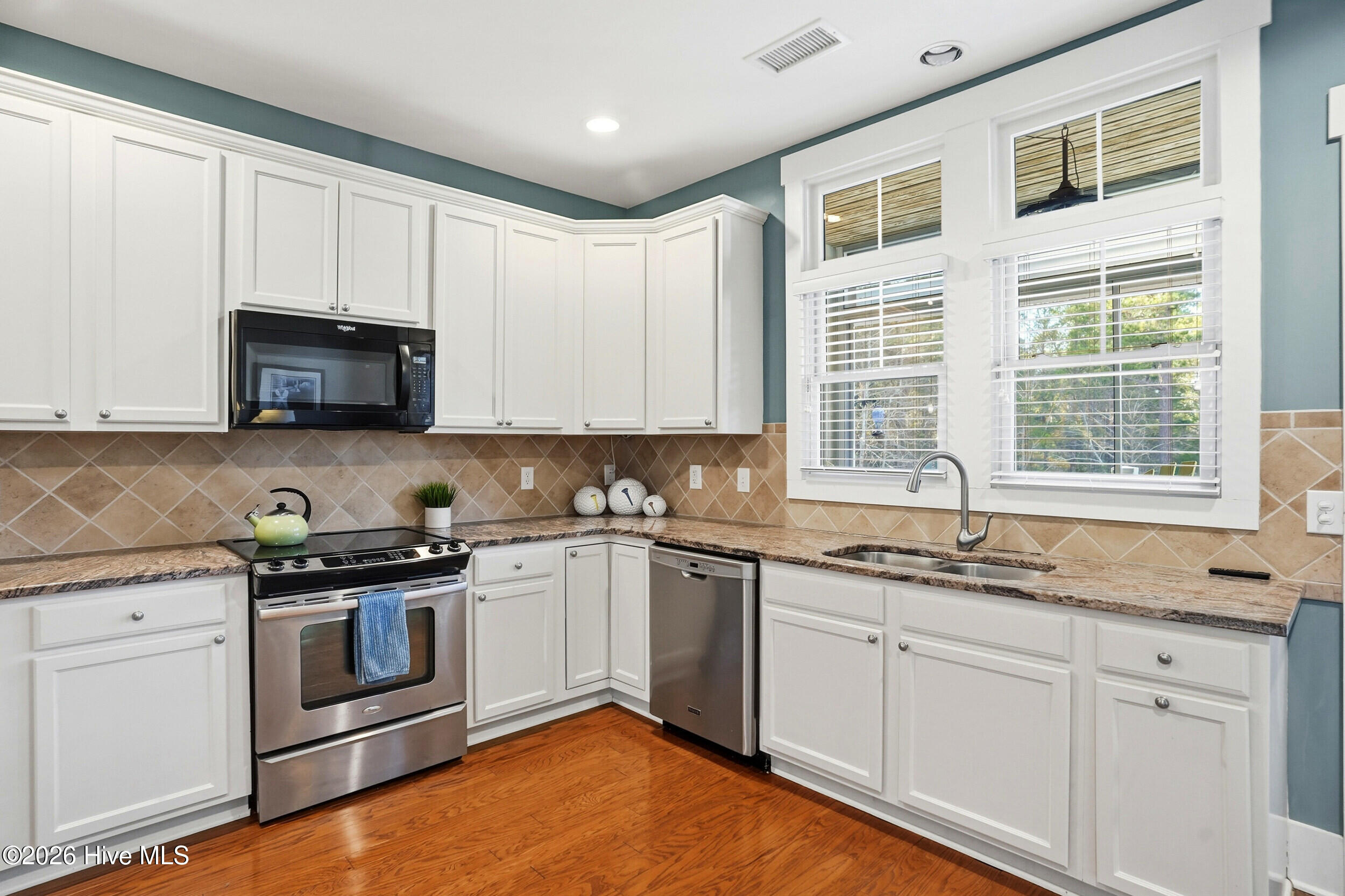 100551957 | Photo 10