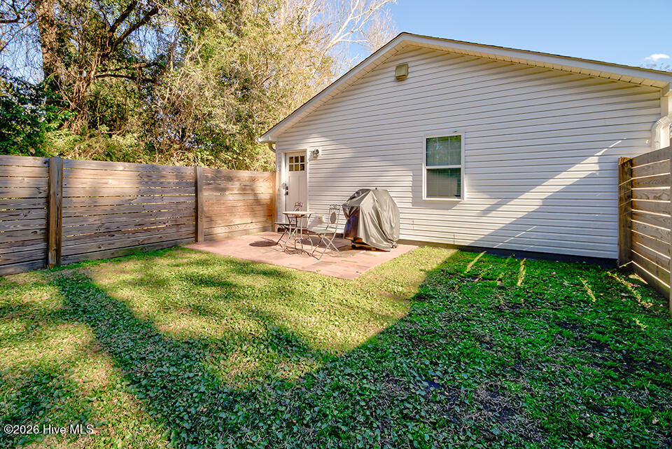 100550218 | Photo 48