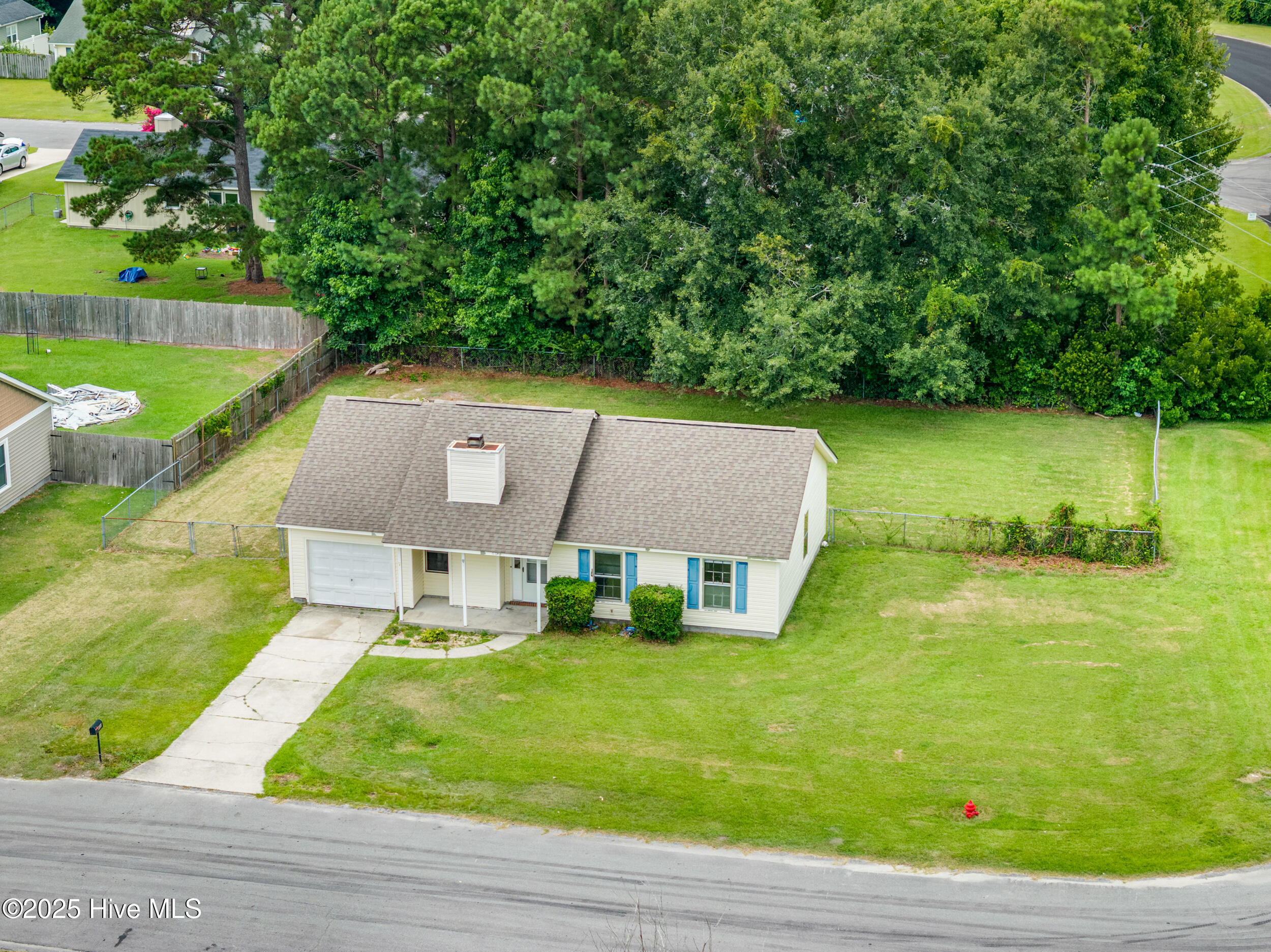 100521446 | Photo 34