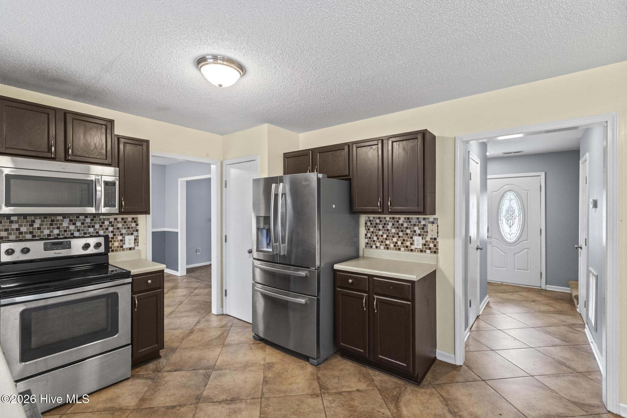 100556616 | Photo 10