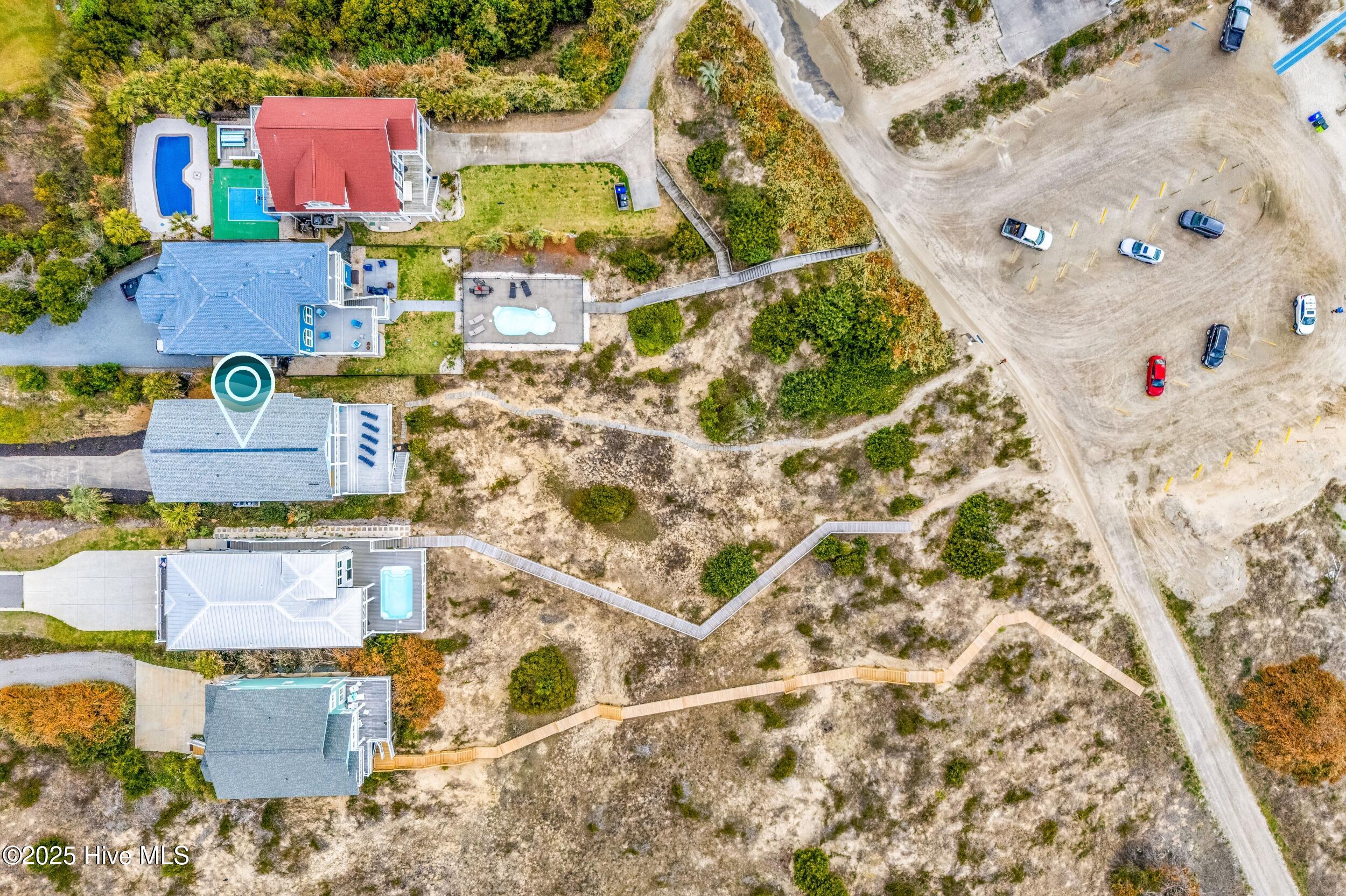 100500565 | Photo 55