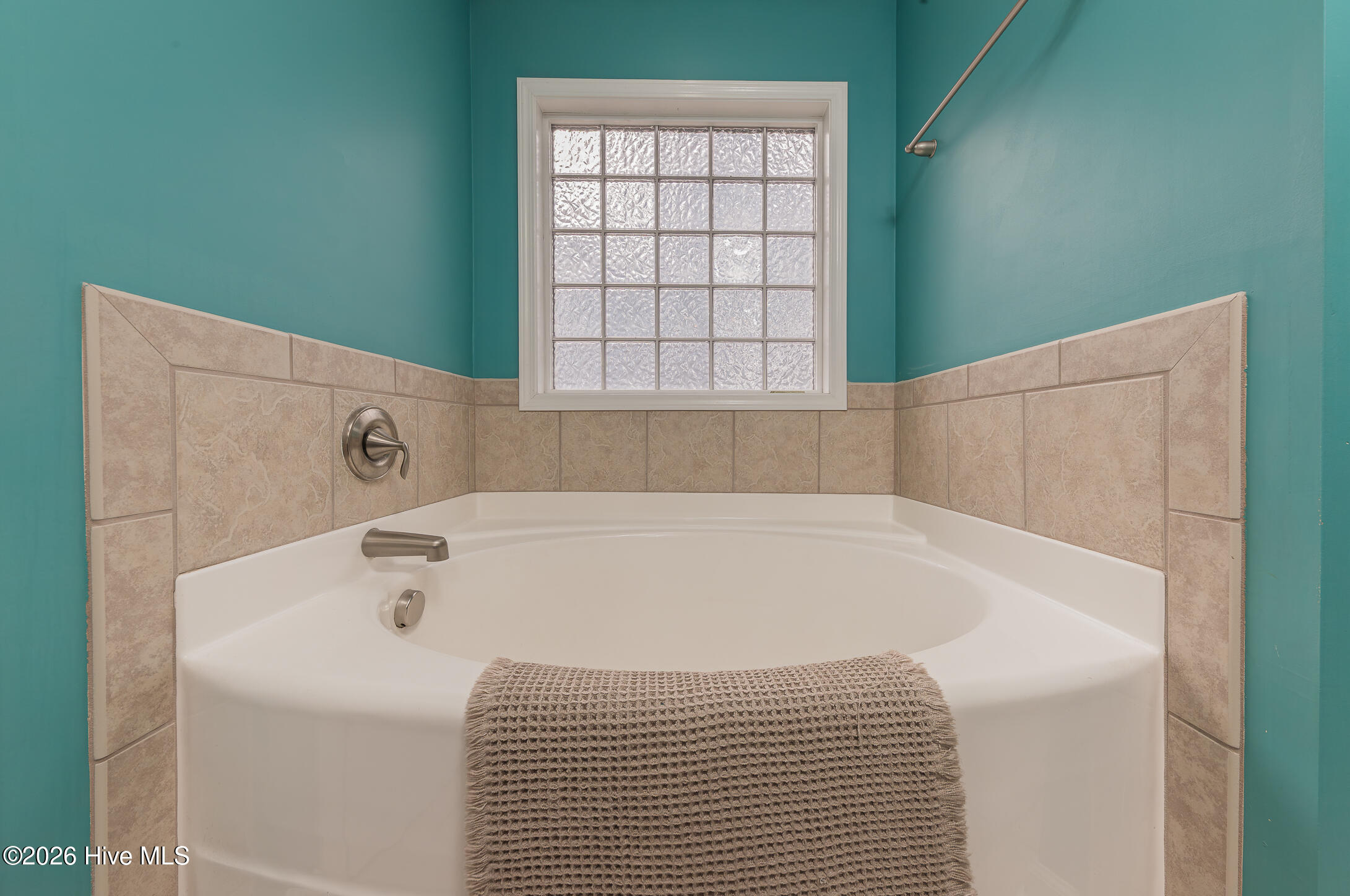 100550736 | Photo 28