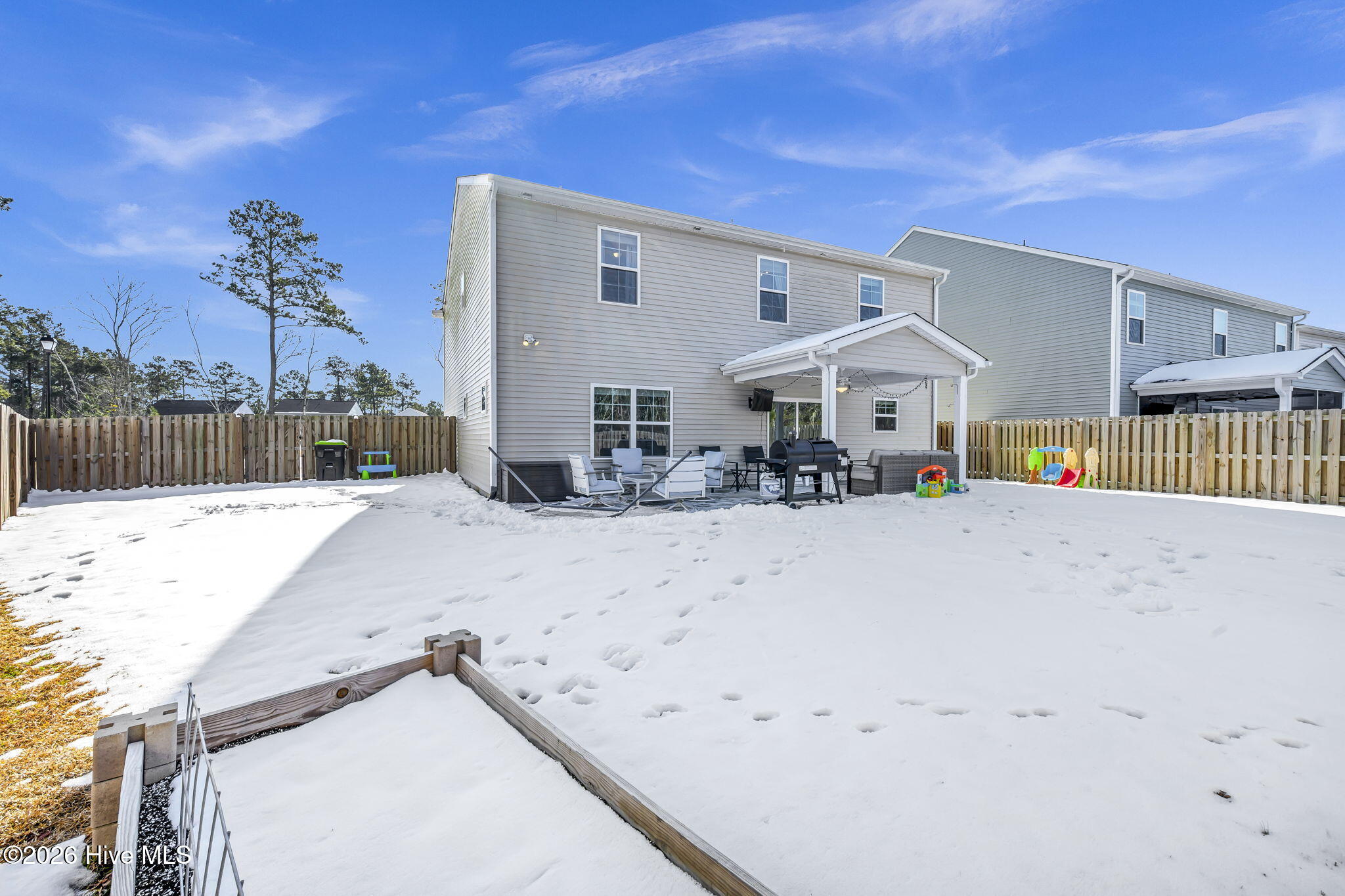 100552838 | Photo 36