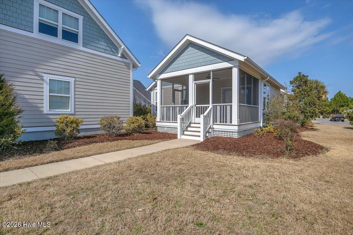 100558839 | Photo 62