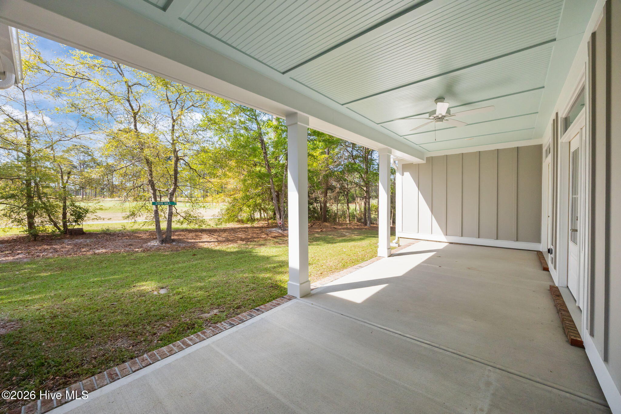 100568104 | Photo 52