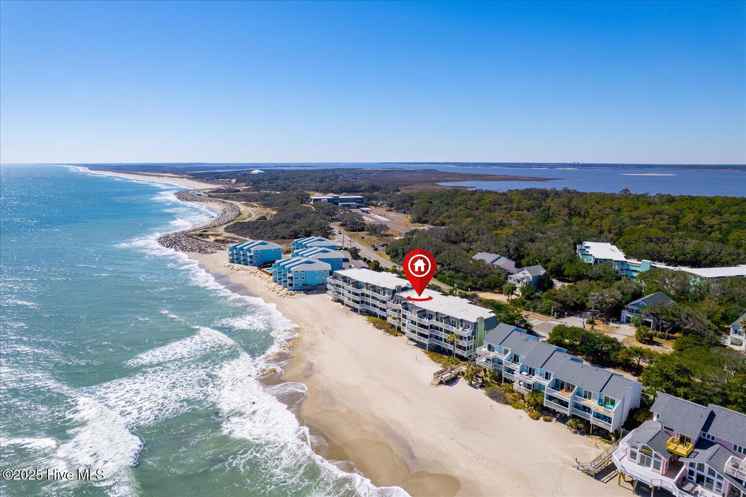 100490707 | Photo 41