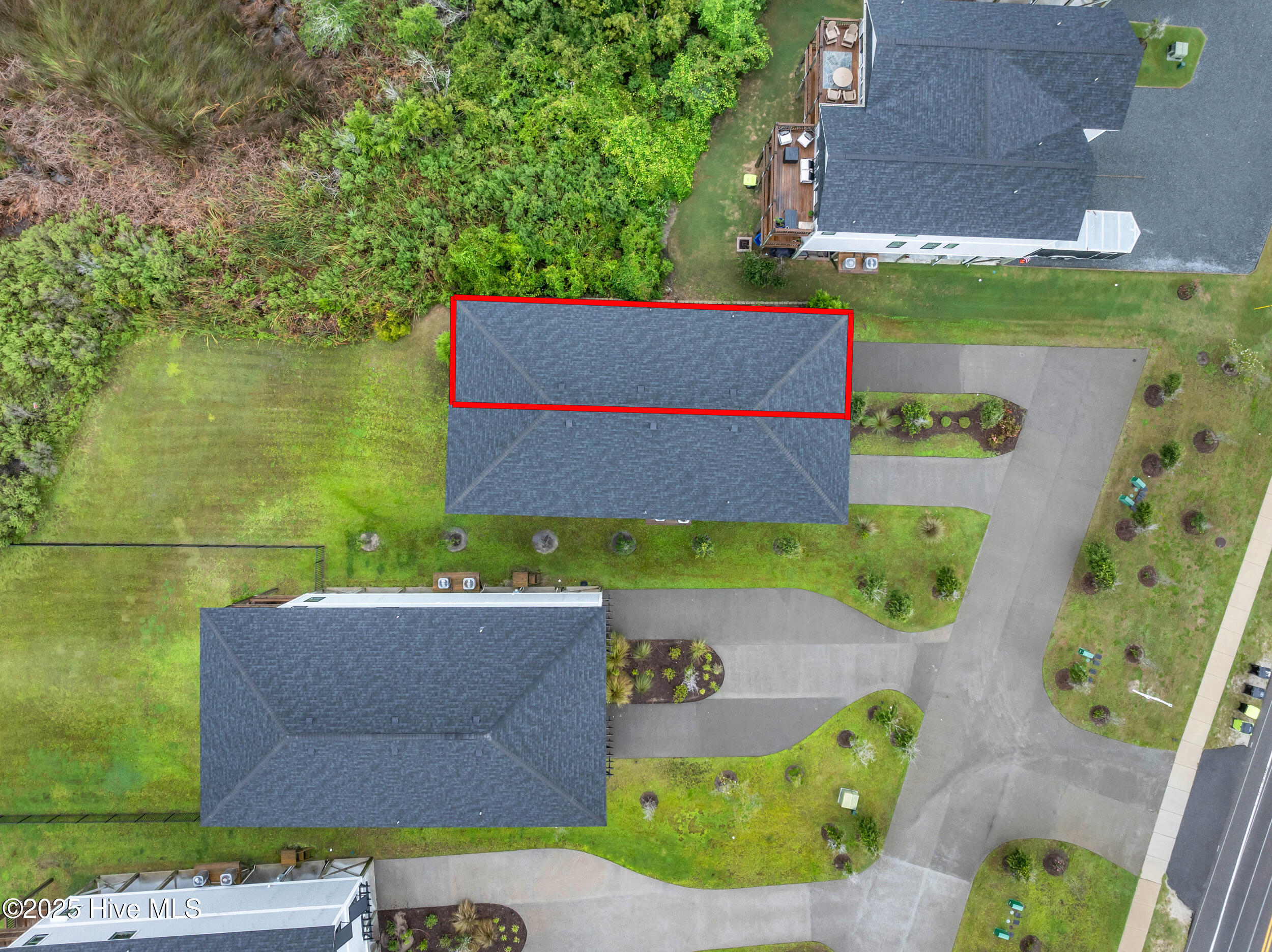 100524088 | Photo 39