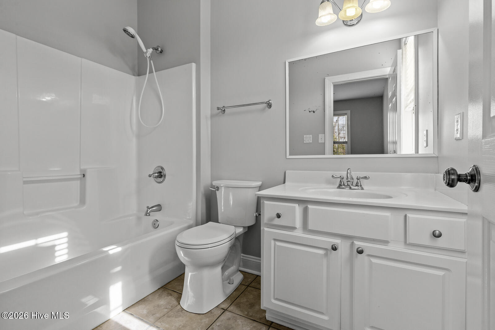 100545911 | Photo 32