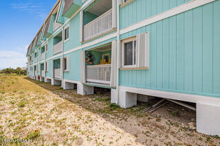 100525169 | Photo 45