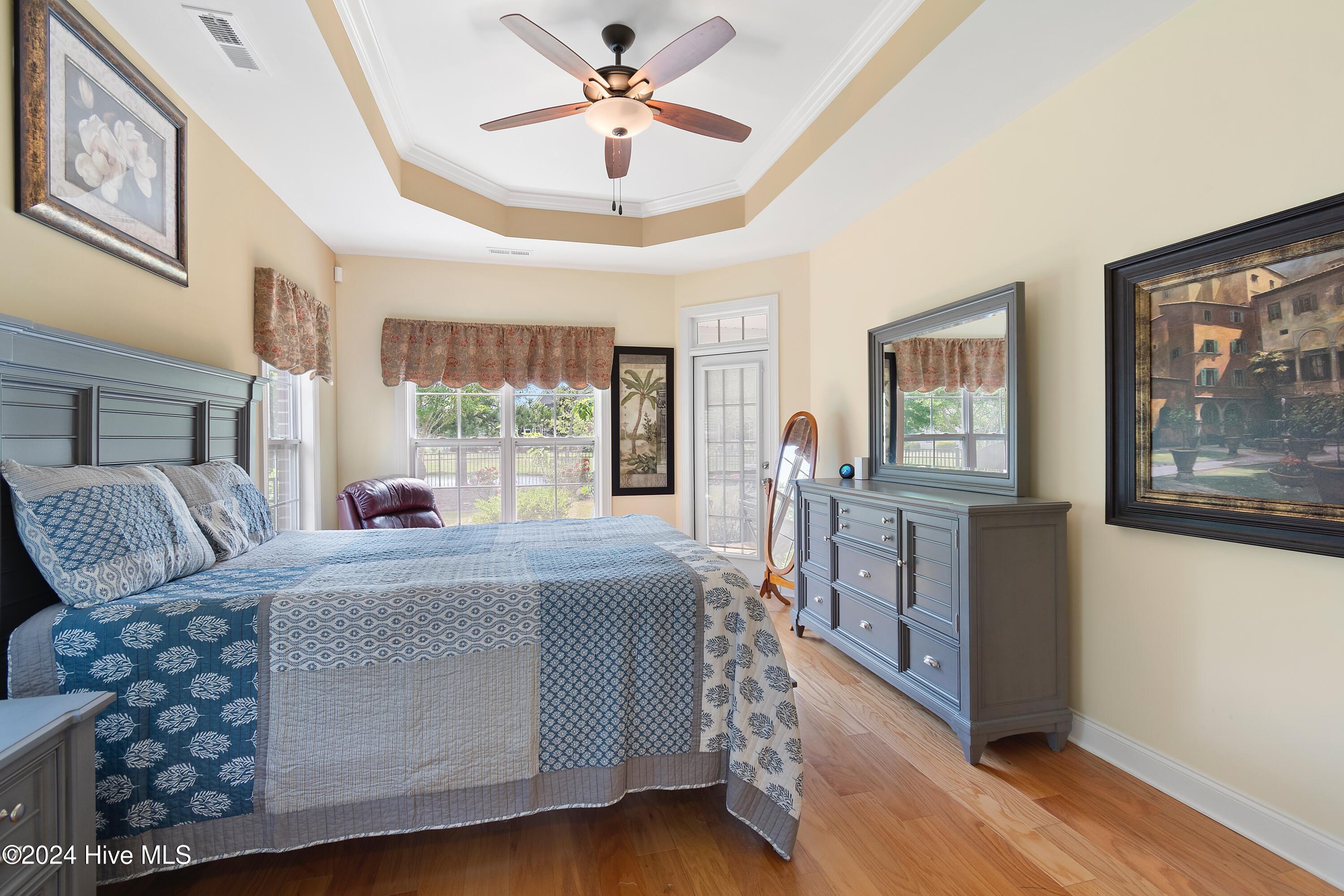 100558312 | Photo 20