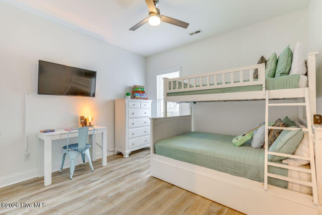 100559690 | Photo 20