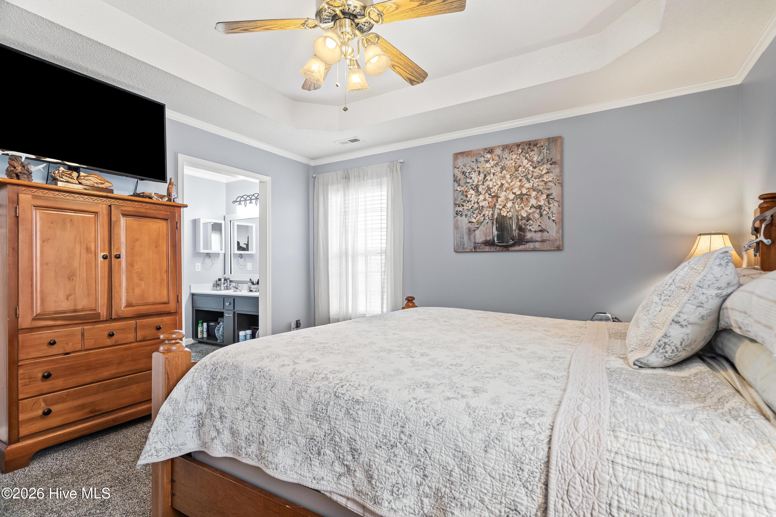 100550055 | Photo 30