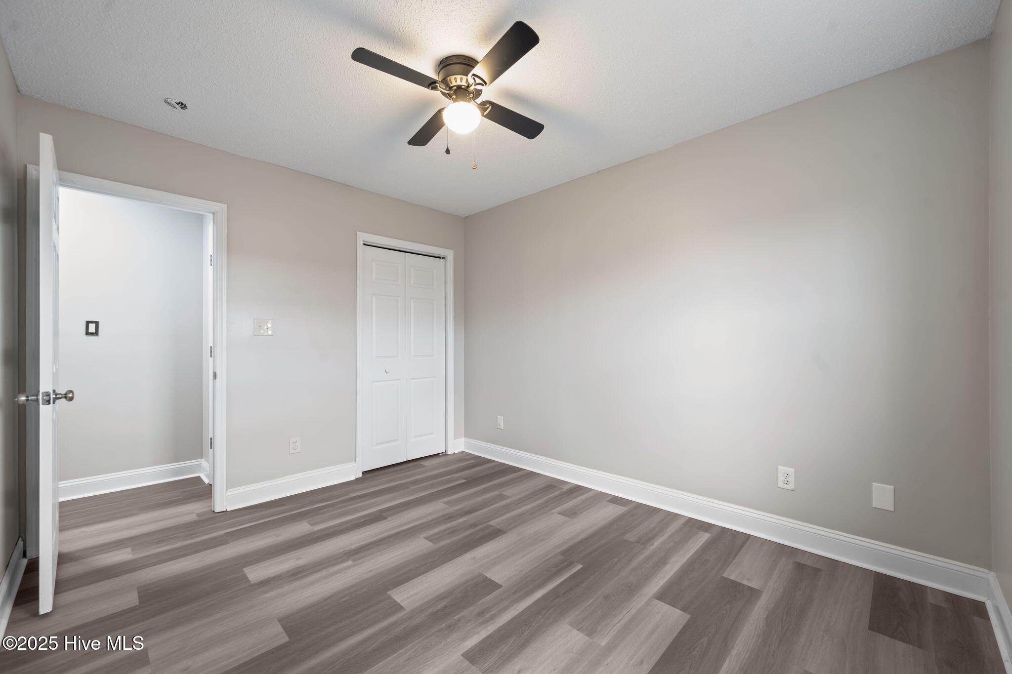 100547097 | Photo 20