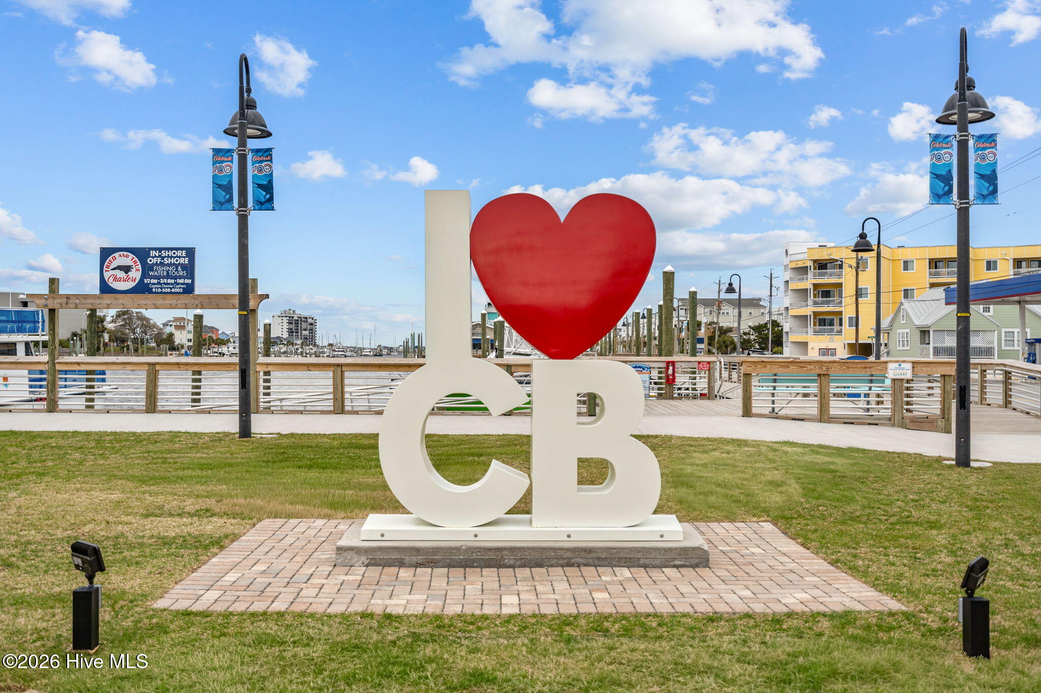 305 Atlanta Avenue, Carolina Beach, NC, 28428