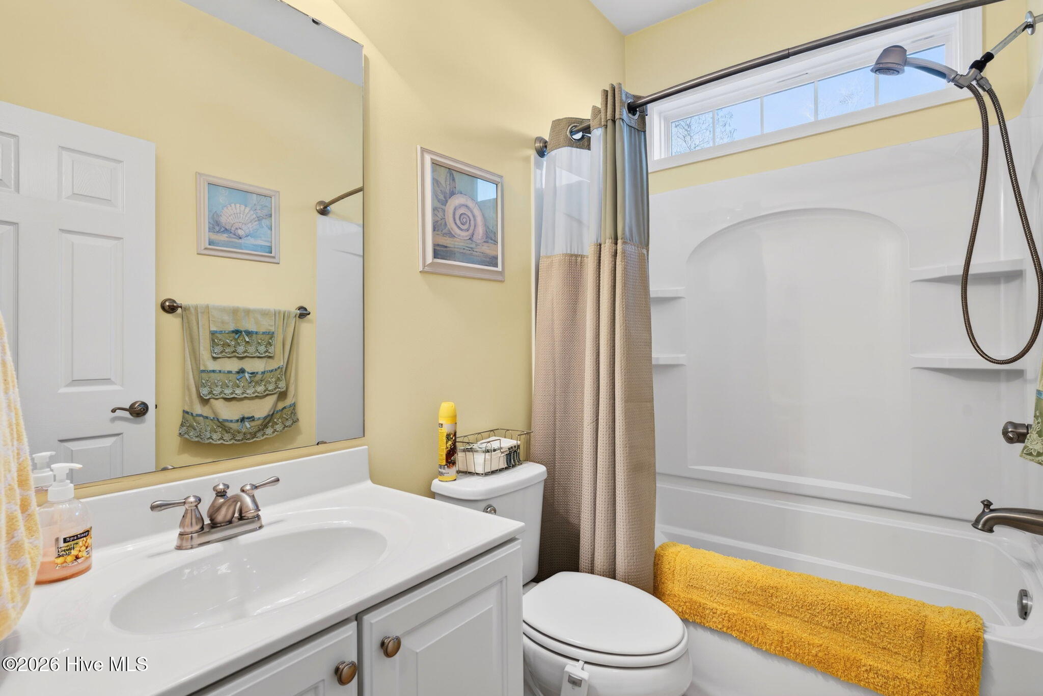 100558240 | Photo 27