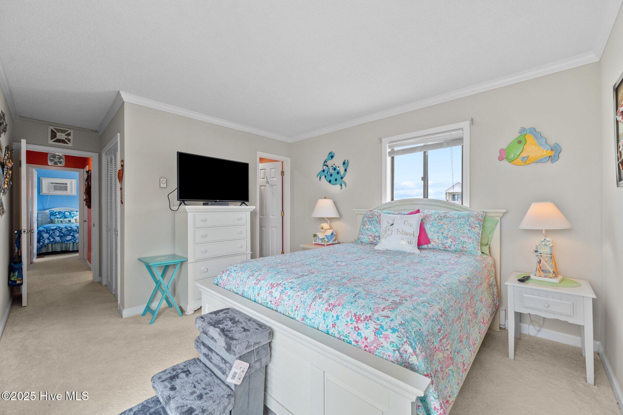 100511184 | Photo 26