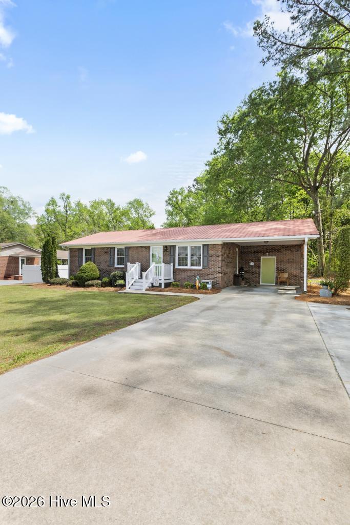 481 S Railroad Avenue, Beulaville, NC 28518 – photo 5: 425A4296