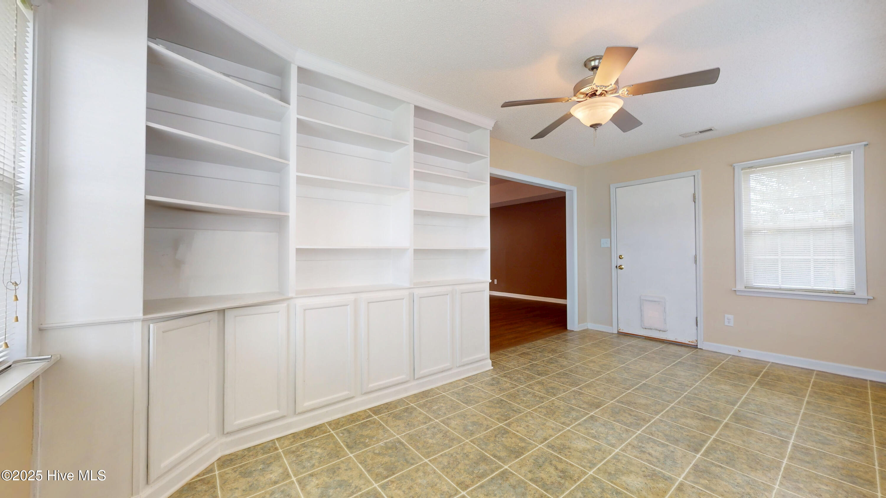 2104 Colony Plaza, Jacksonville, NC 28546 – photo 12: 09192025_133949