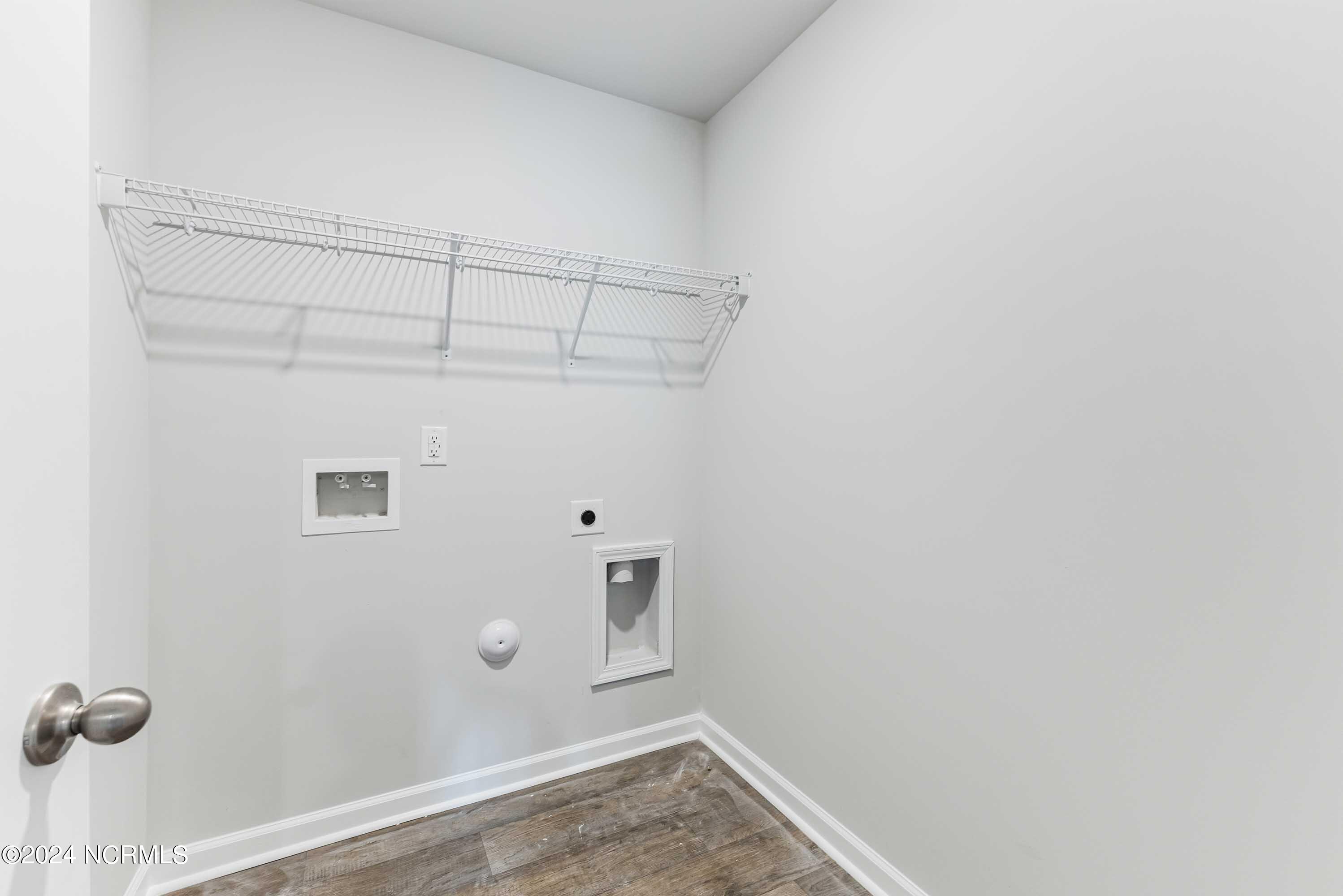 100520554 | Photo 15