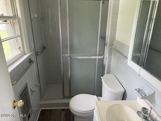 100526026 | Photo 19