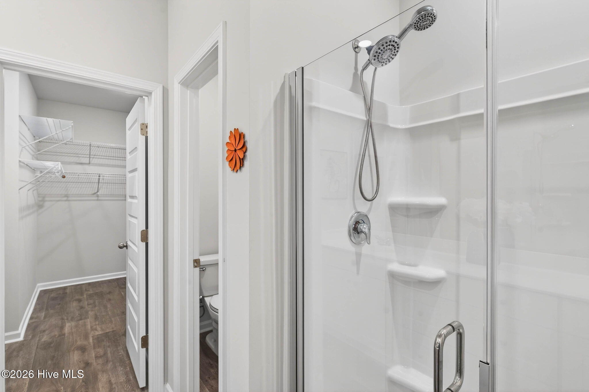 100564672 | Photo 21