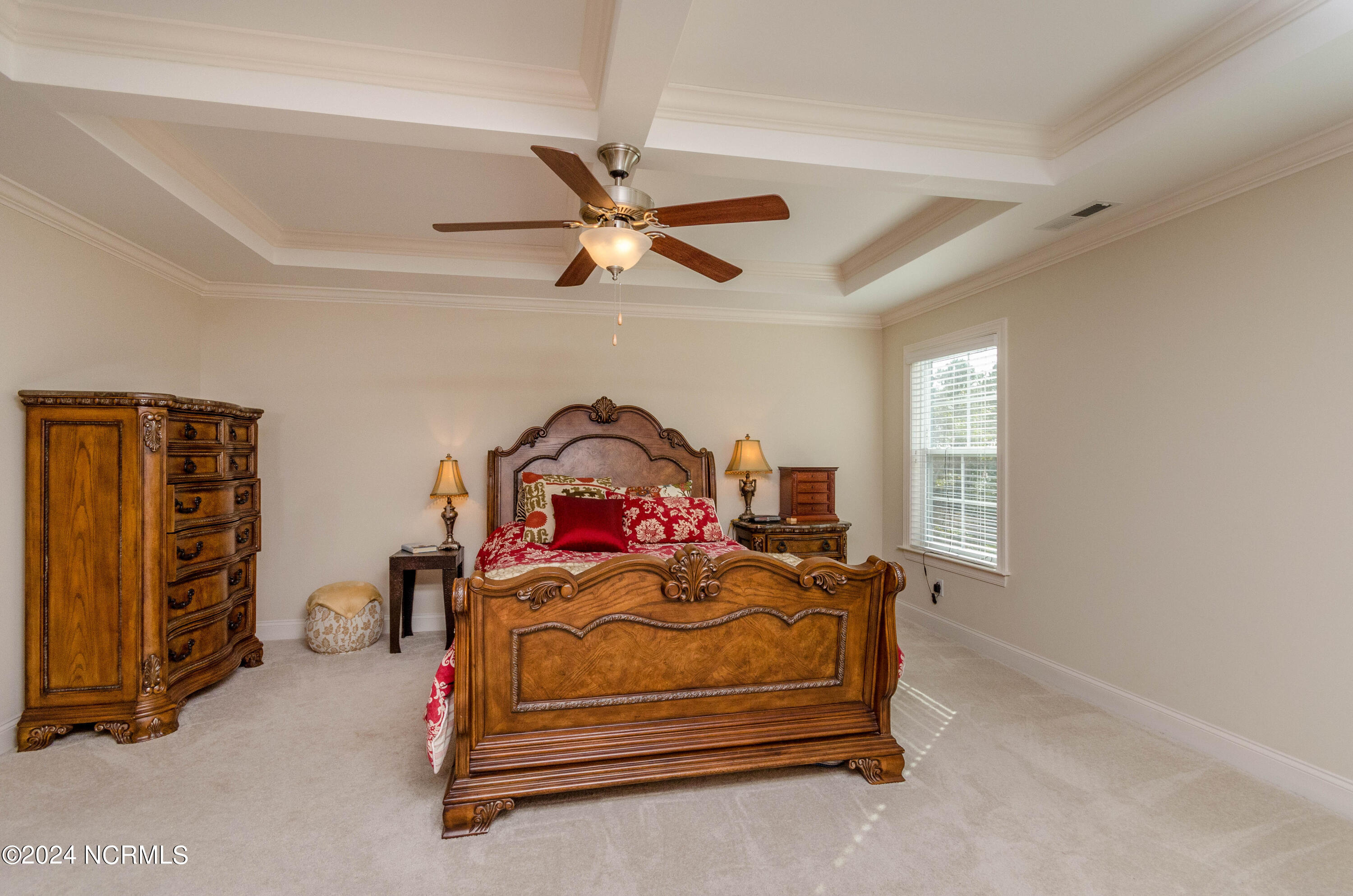 100560622 | Photo 27