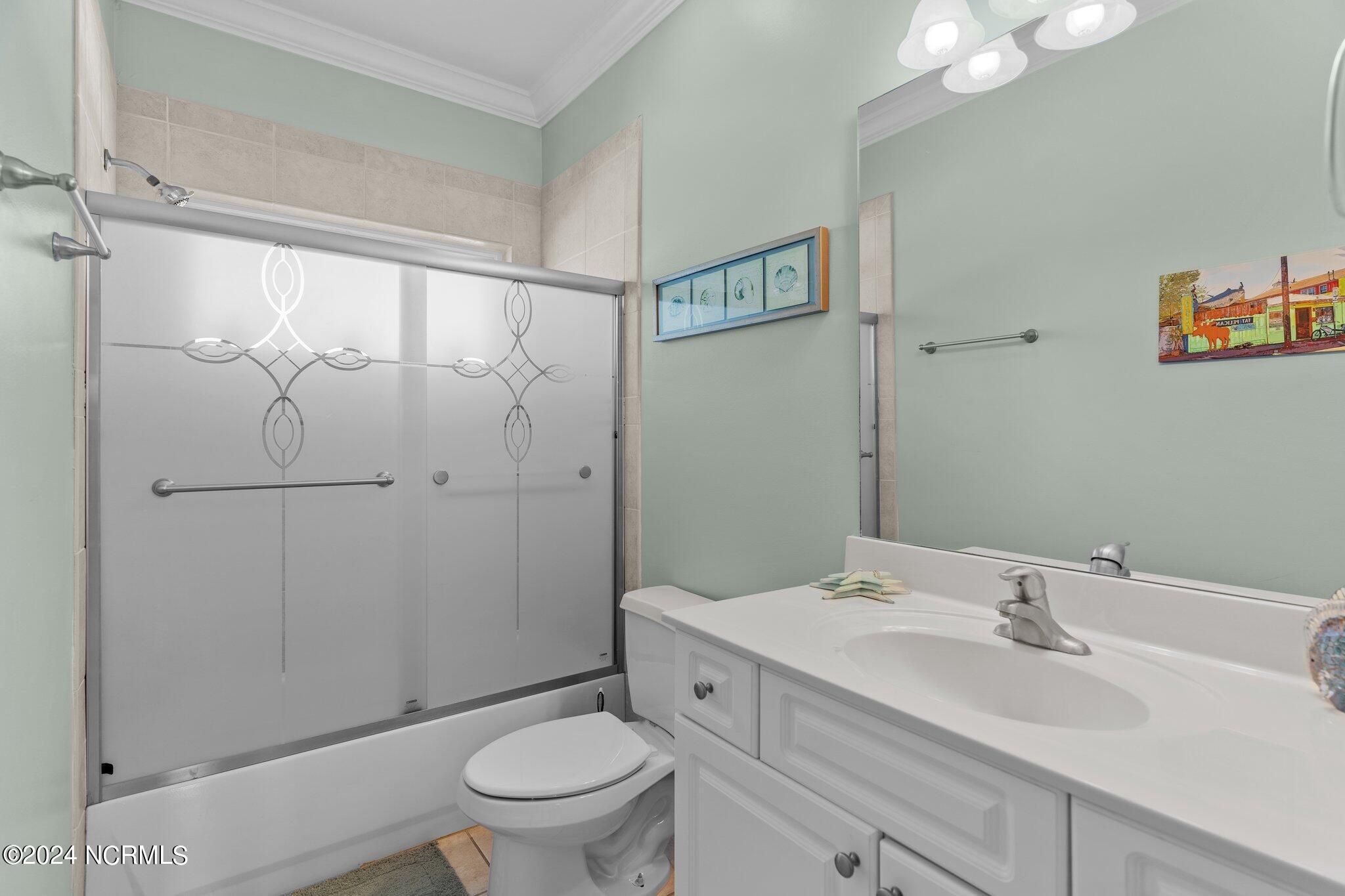 100546836 | Photo 28