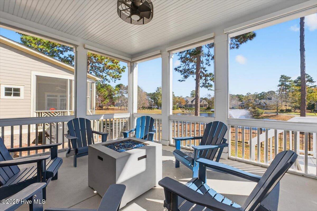 100530632 | Photo 23