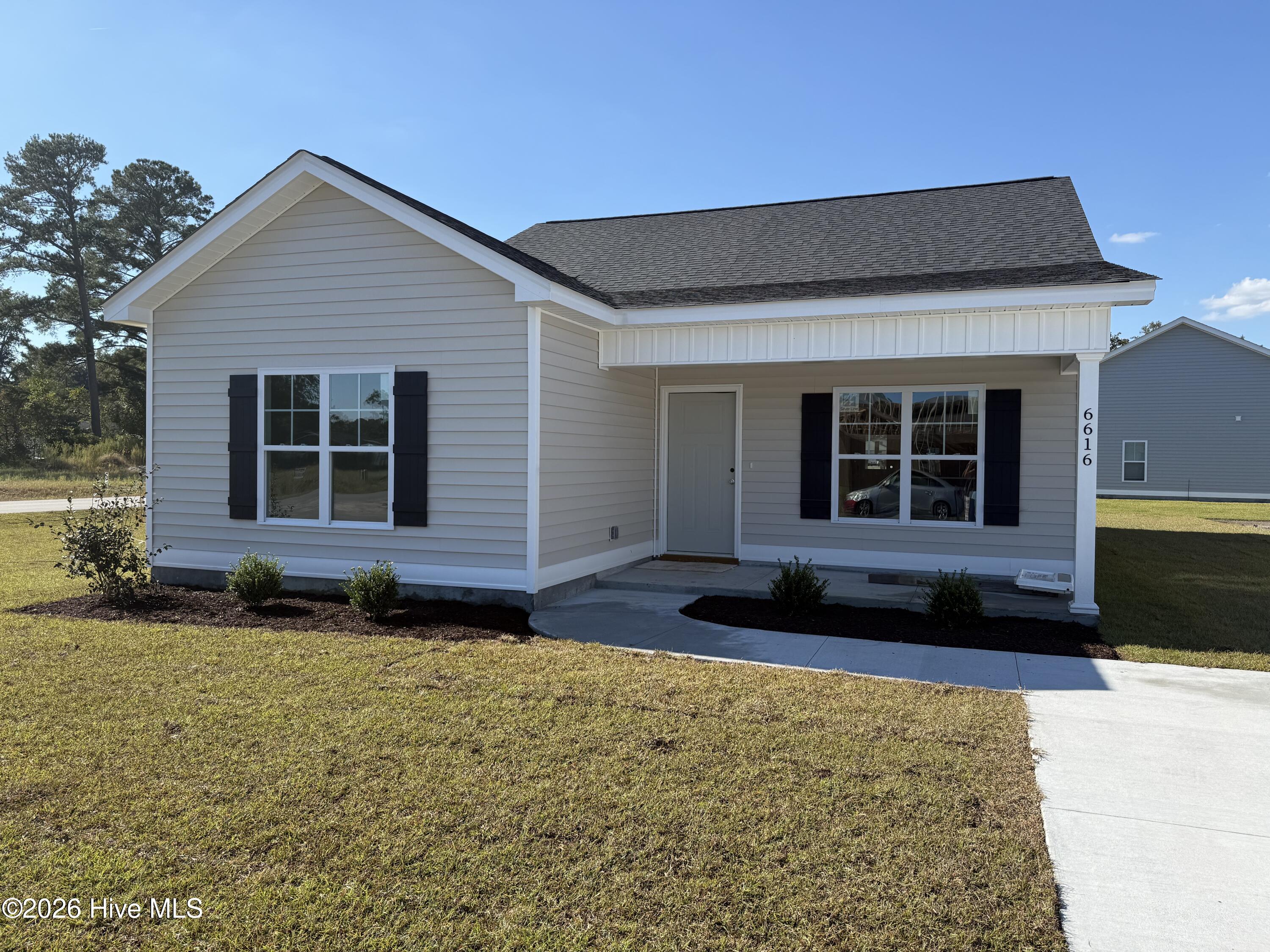 Photo 2 of Single family home for sale at 6616 Pollock Ct, Grifton, NC 28530 | MLS# 100566201 | Listing updated on 2026-09-29