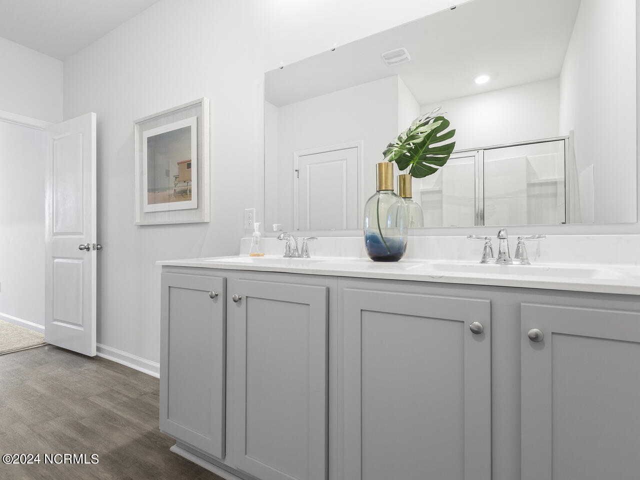 100553714 | Photo 19