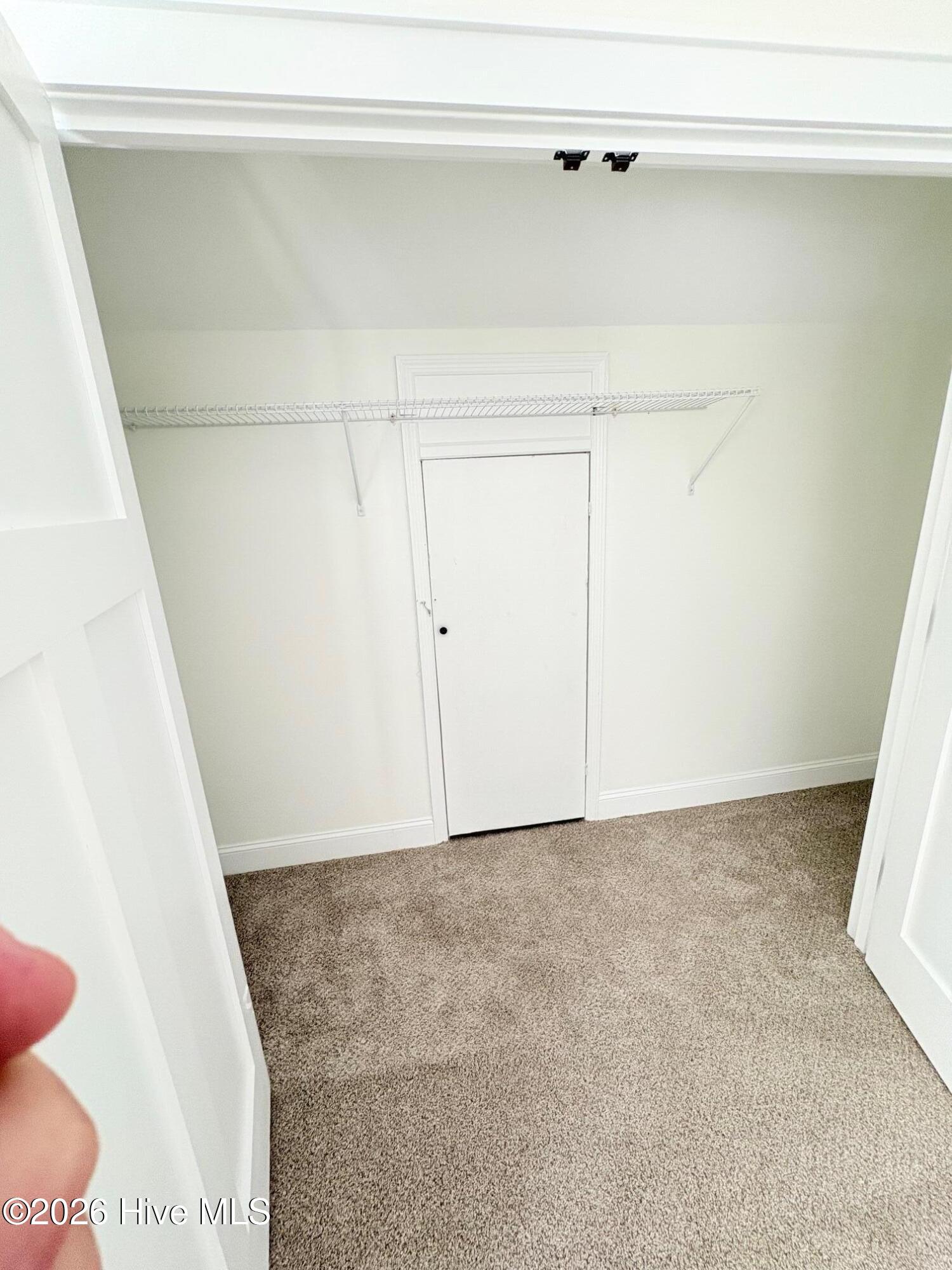 100559102 | Photo 45