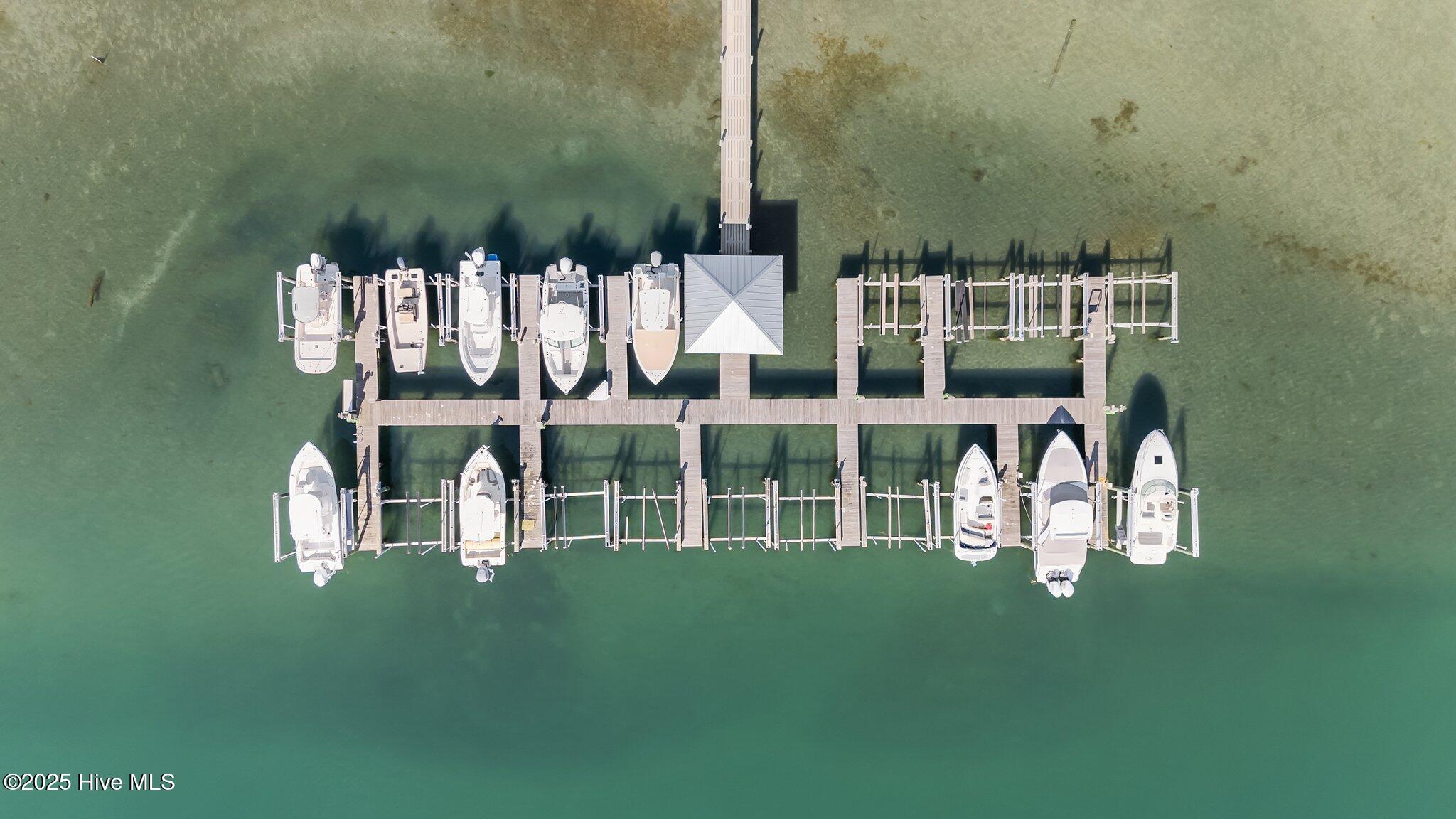 100491407 | Photo 10